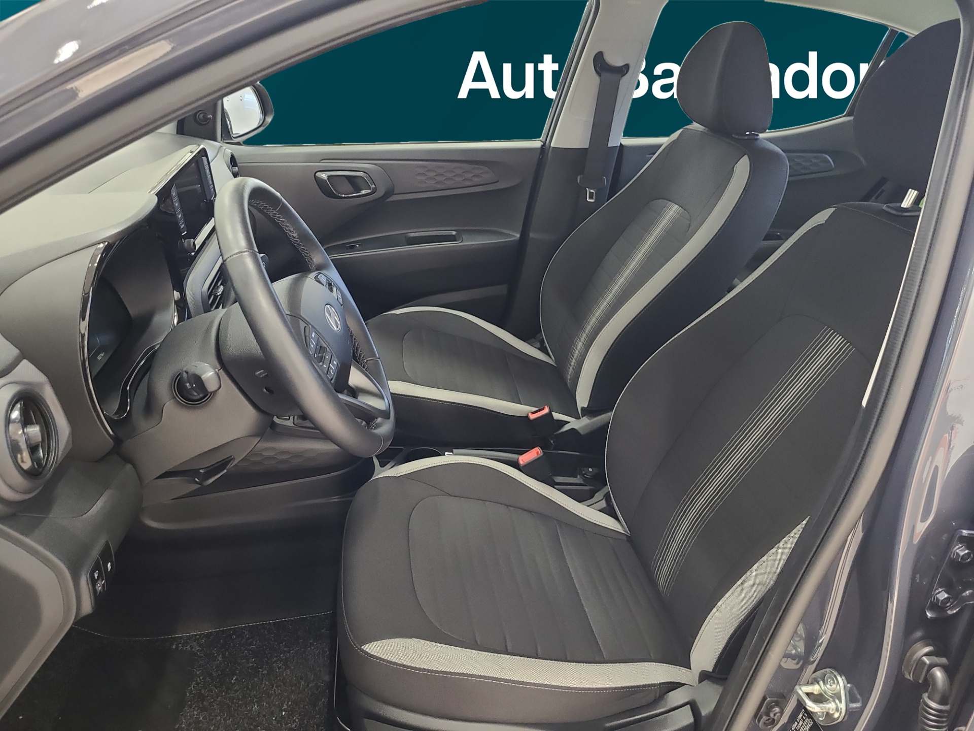 HYUNDAI I10 2024