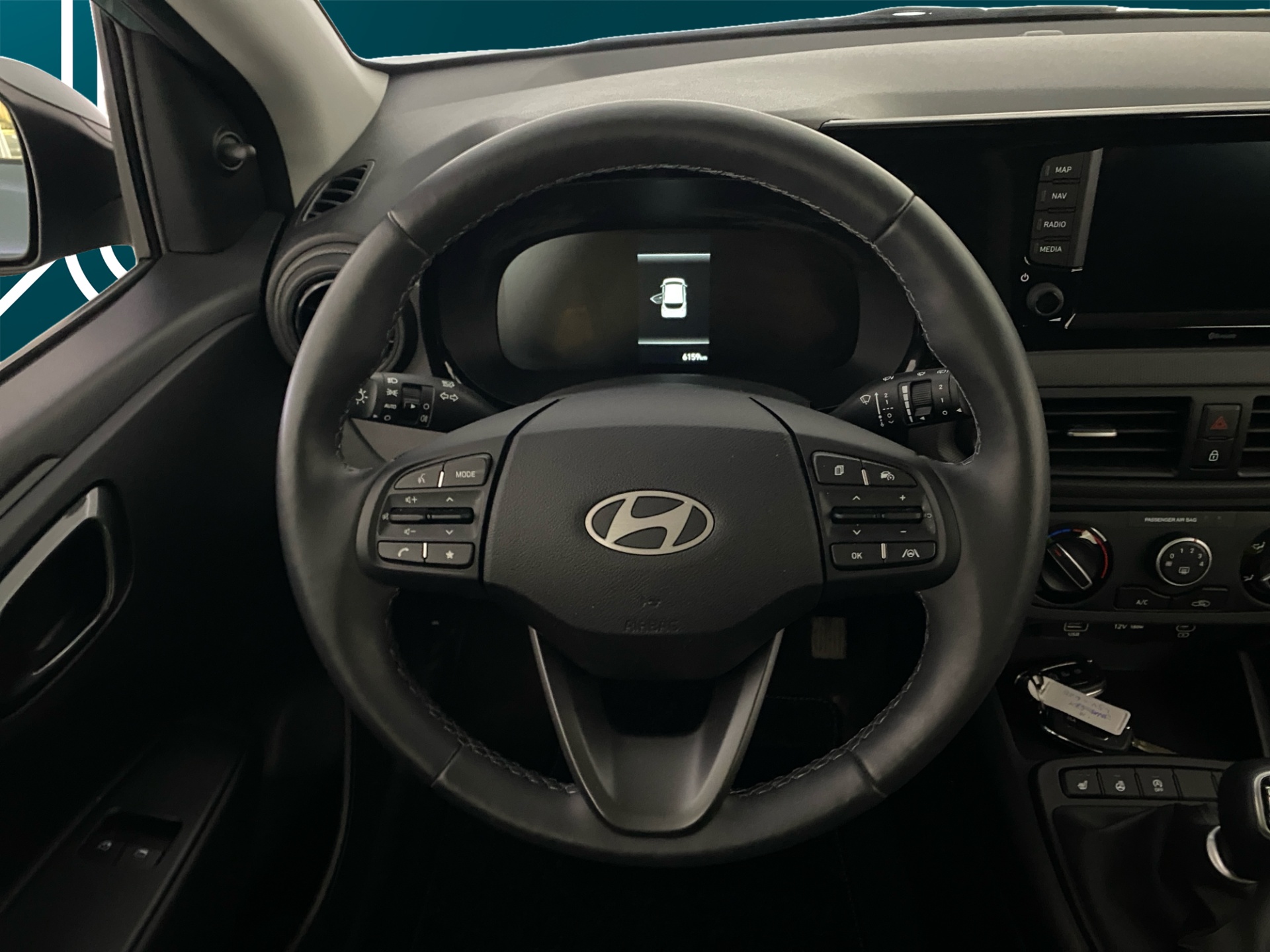 HYUNDAI i10 2024