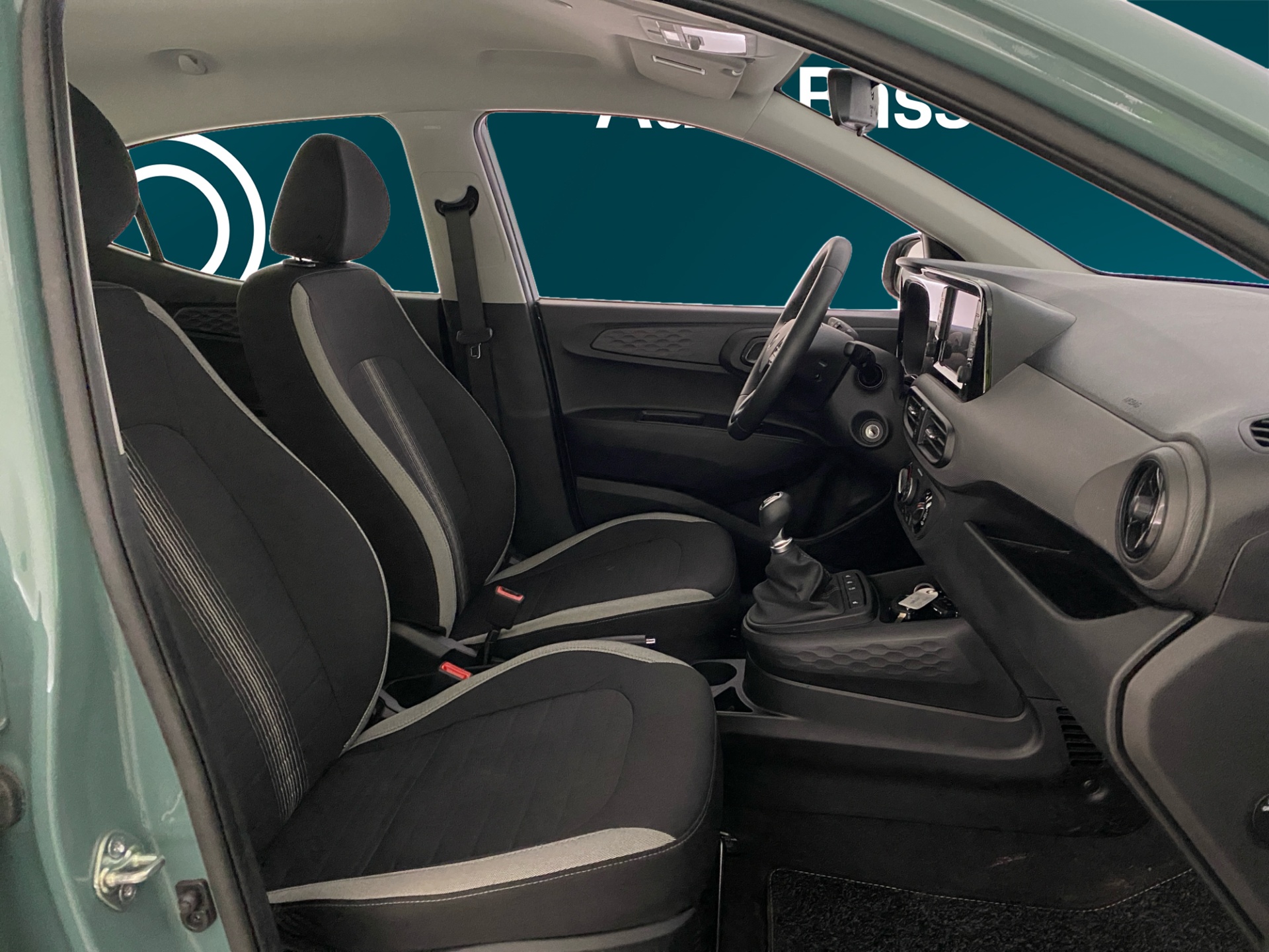HYUNDAI i10 2024