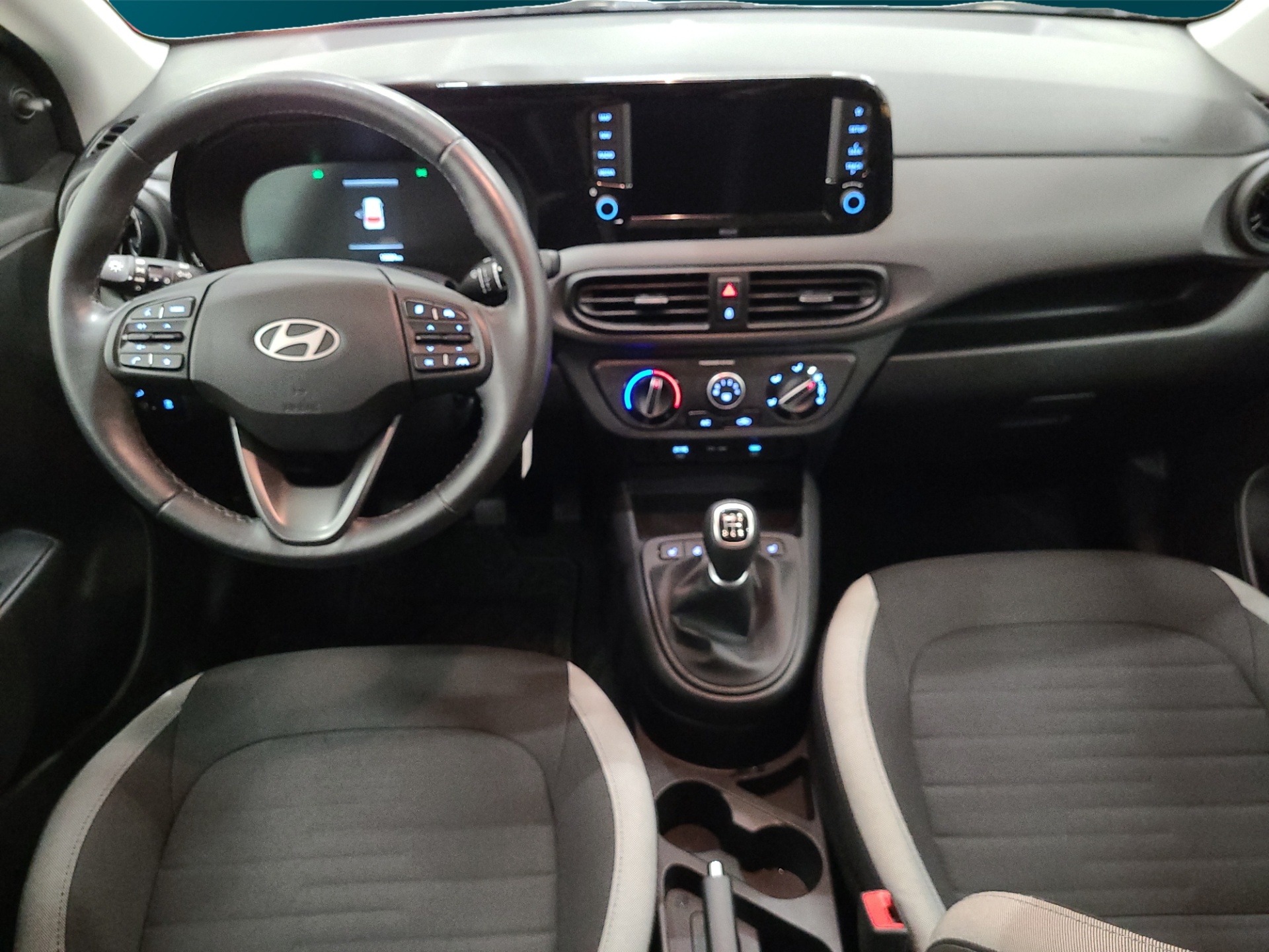 HYUNDAI I10 2024