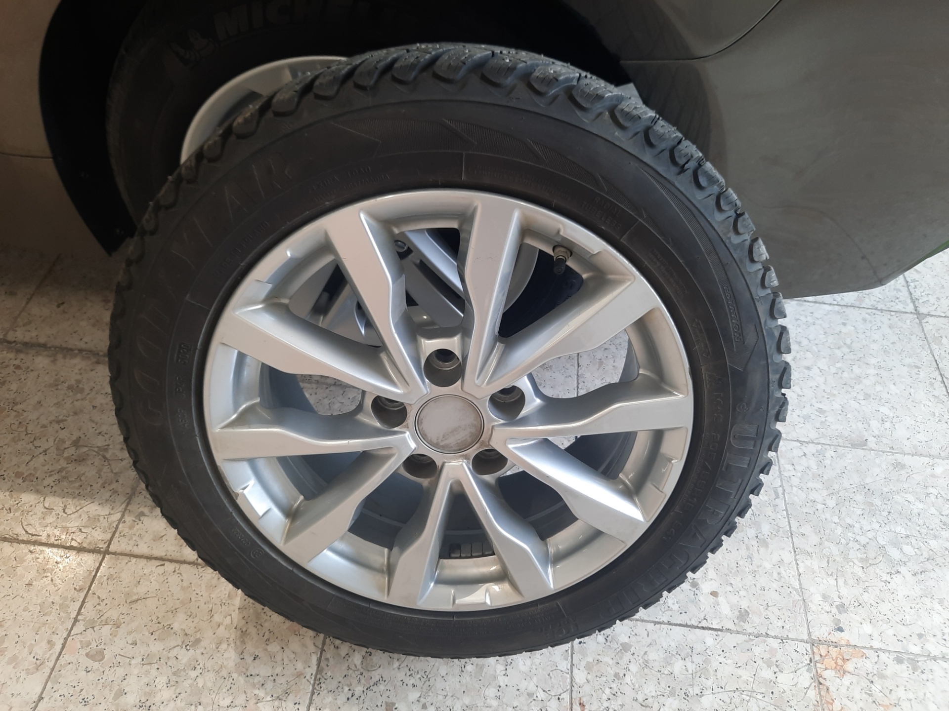 Suzuki Swace 2021