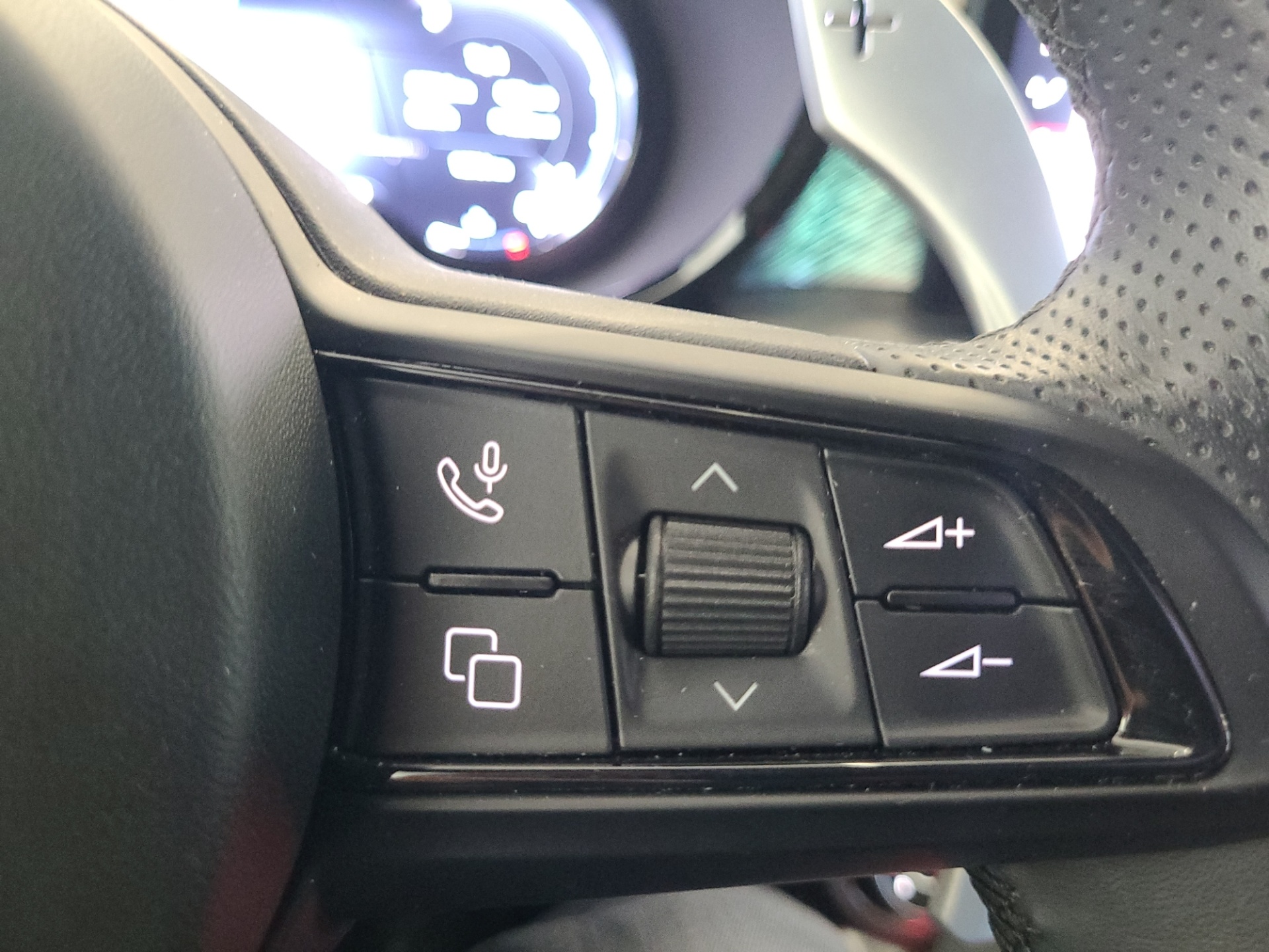 ALFA ROMEO Tonale 2023