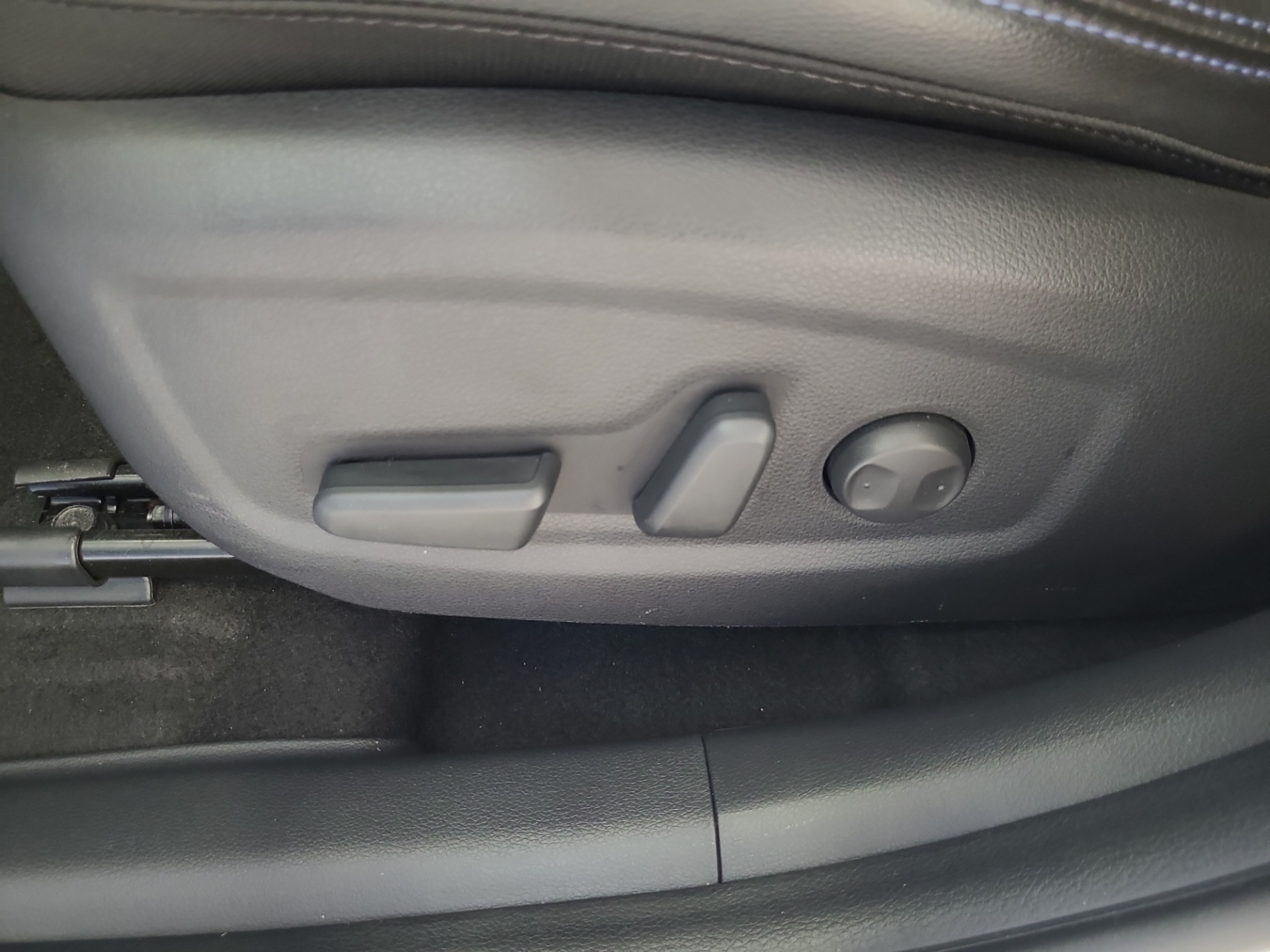 HYUNDAI Kona 2024