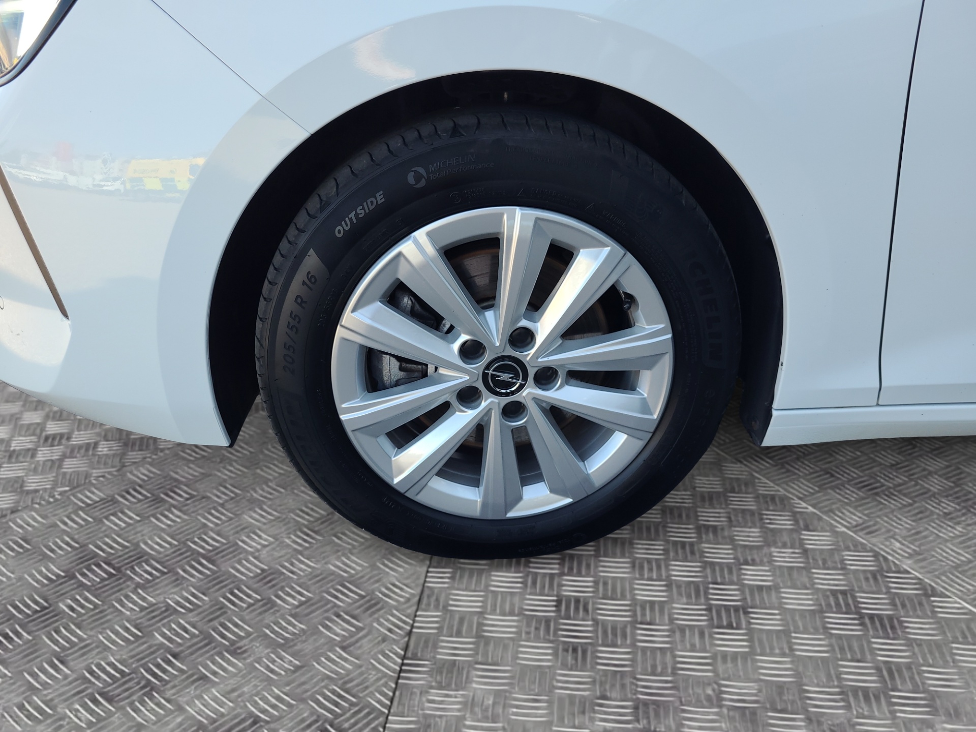 OPEL Astra 2024
