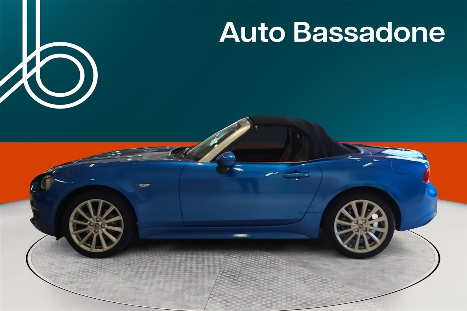 FIAT 124 Spider 2018
