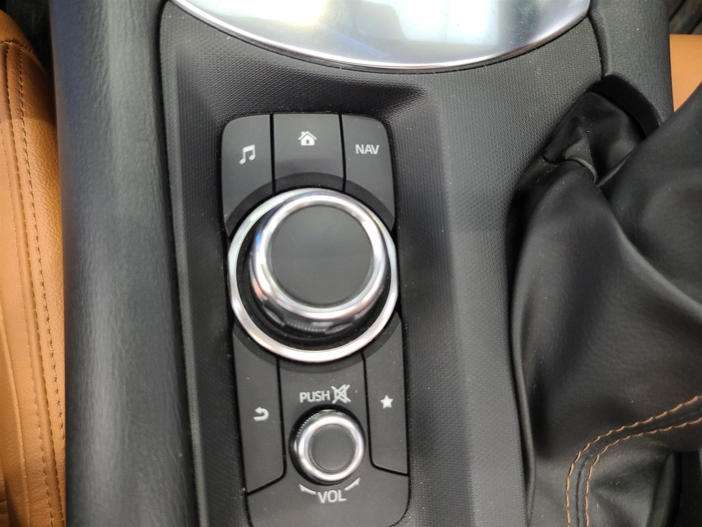 FIAT 124 Spider 2018