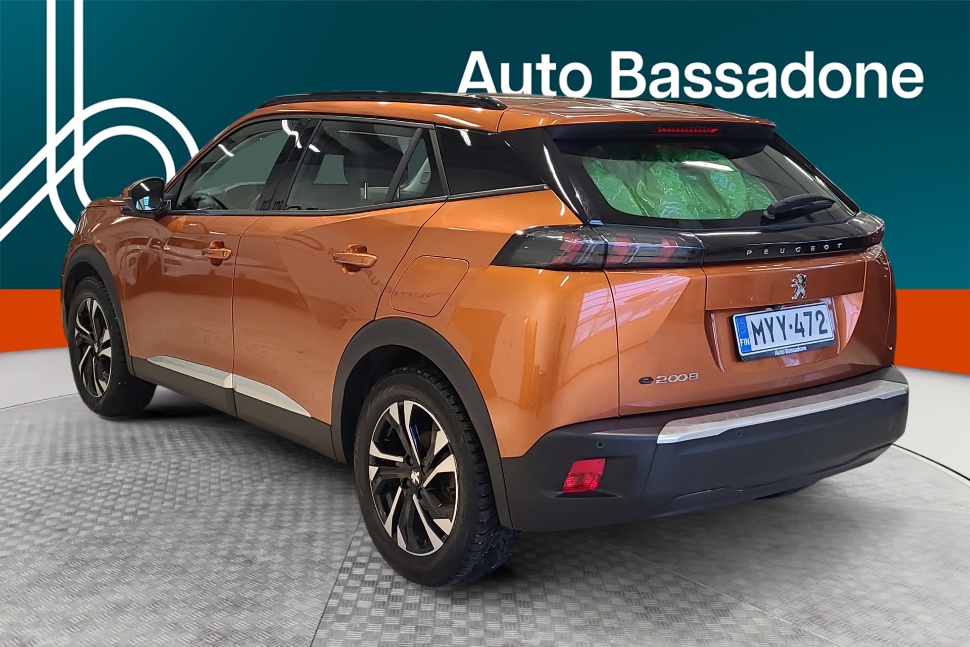 PEUGEOT e-2008 2021