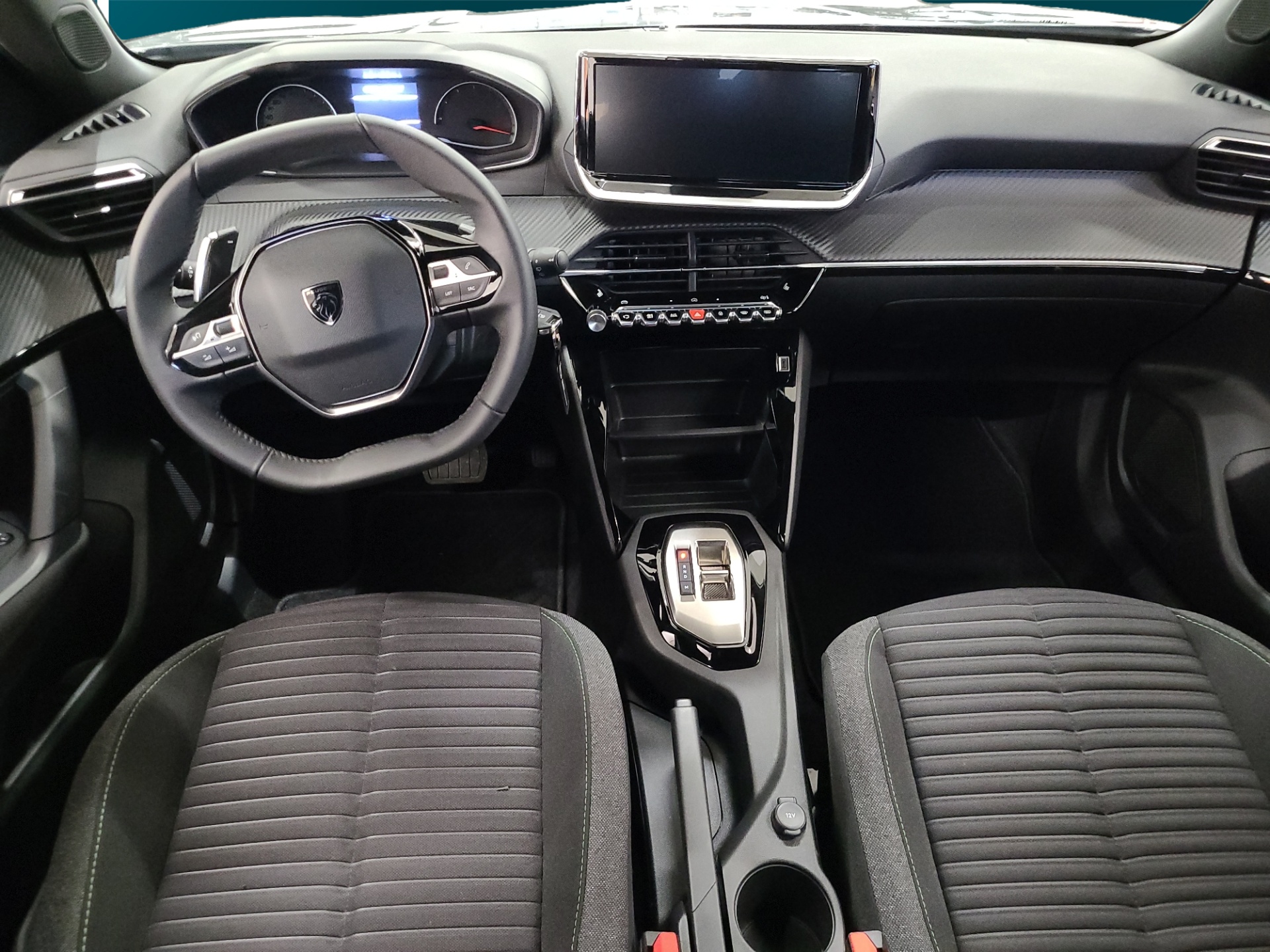 PEUGEOT 2008 2024
