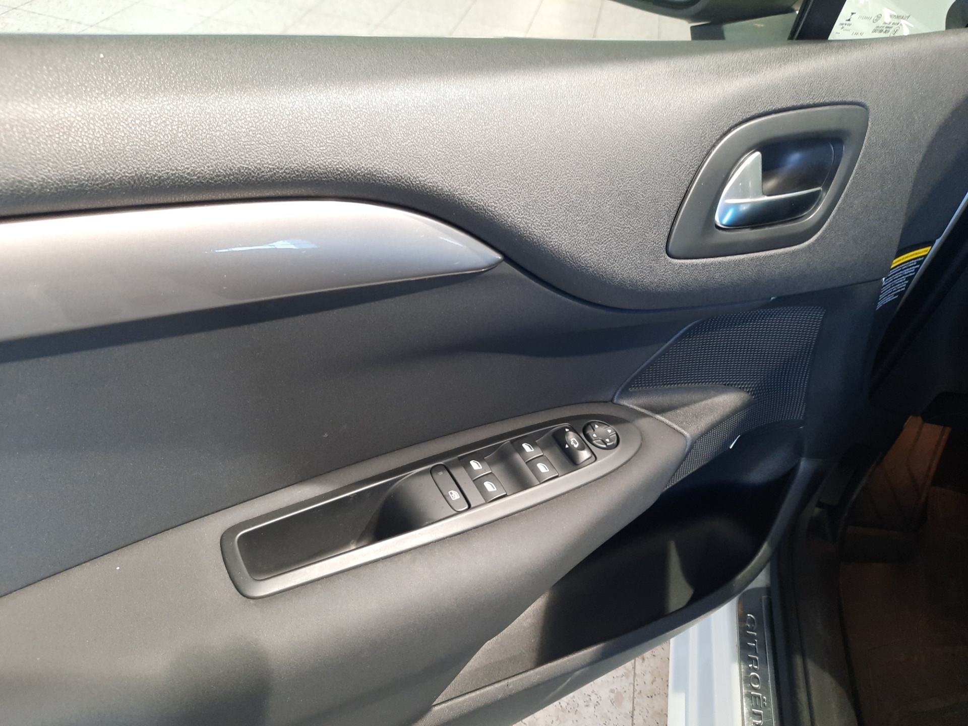CITROEN C4 2016
