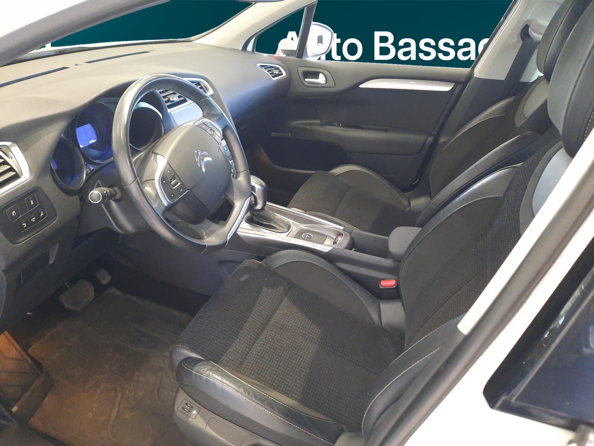 CITROEN C4 2016