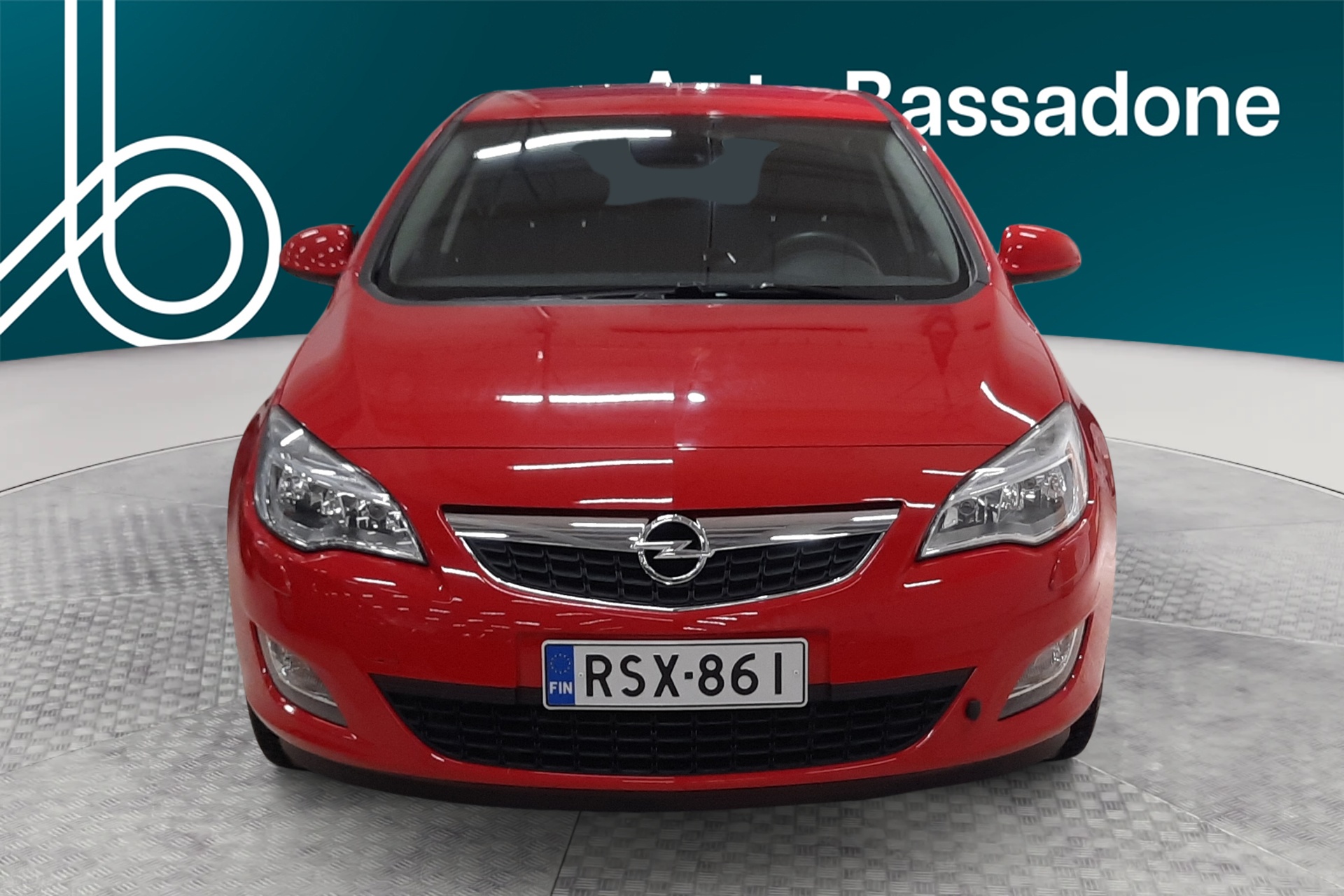 OPEL Astra 2011