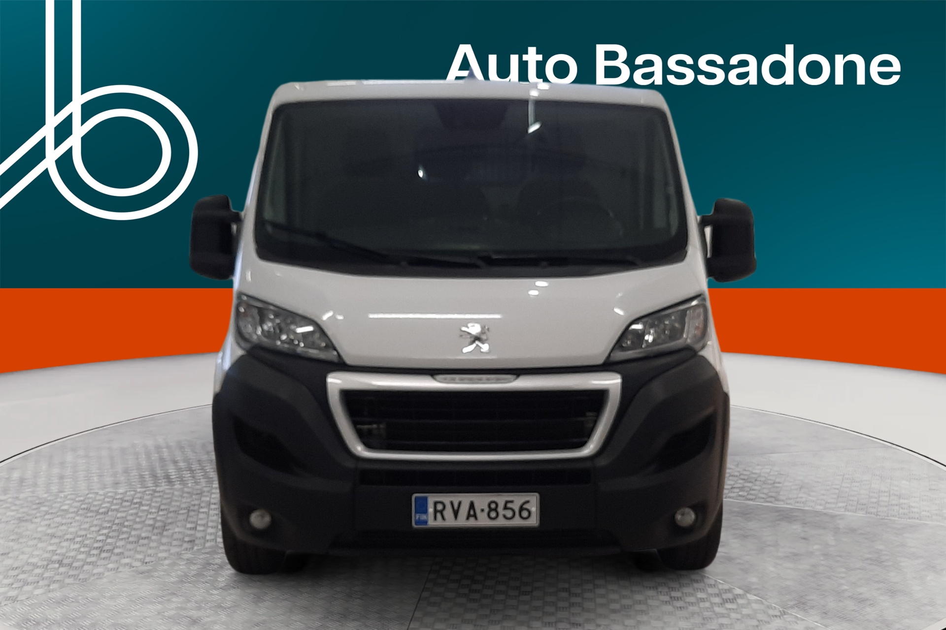 PEUGEOT Boxer 2023