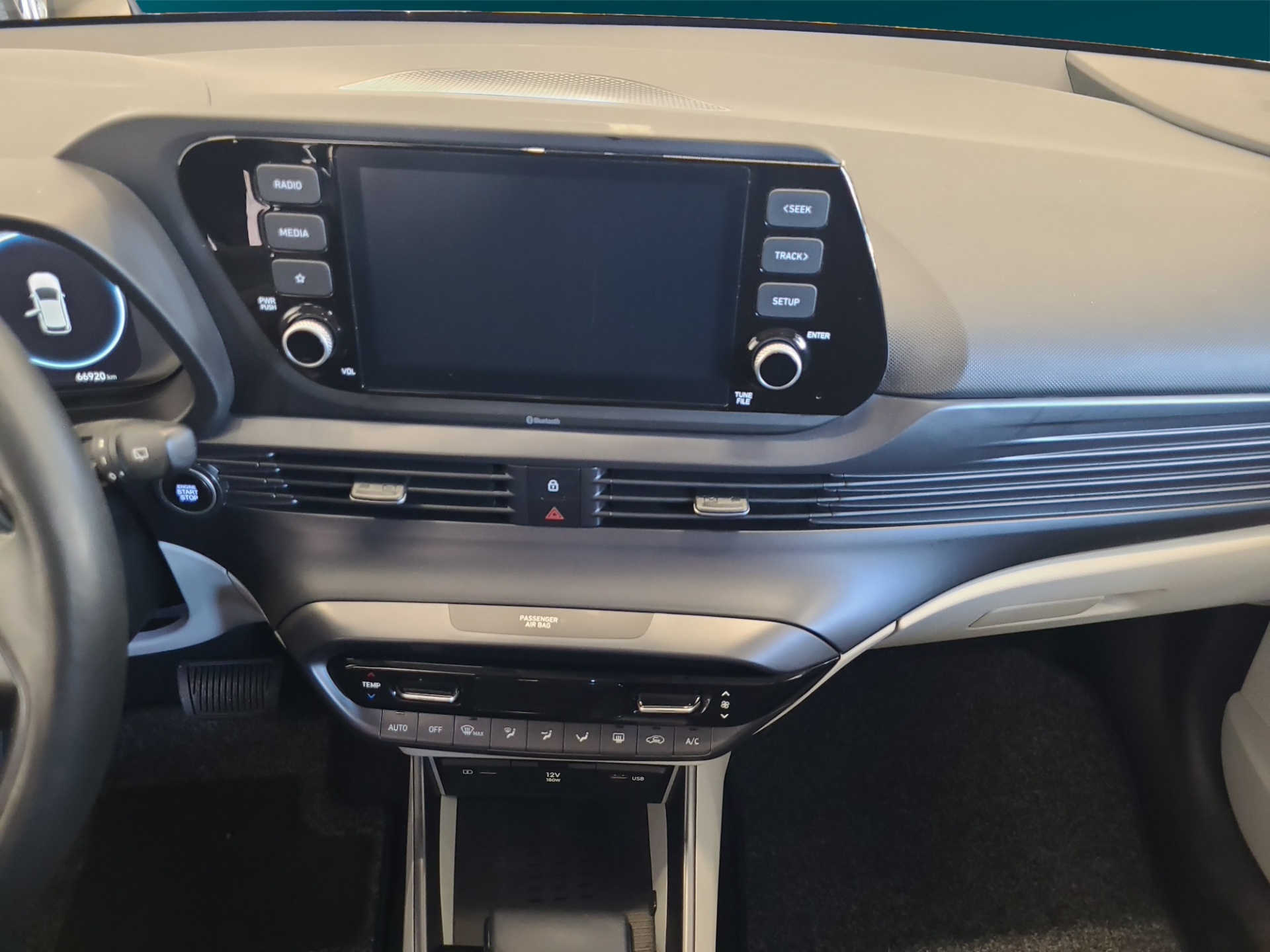HYUNDAI i20 Hatchback 2021