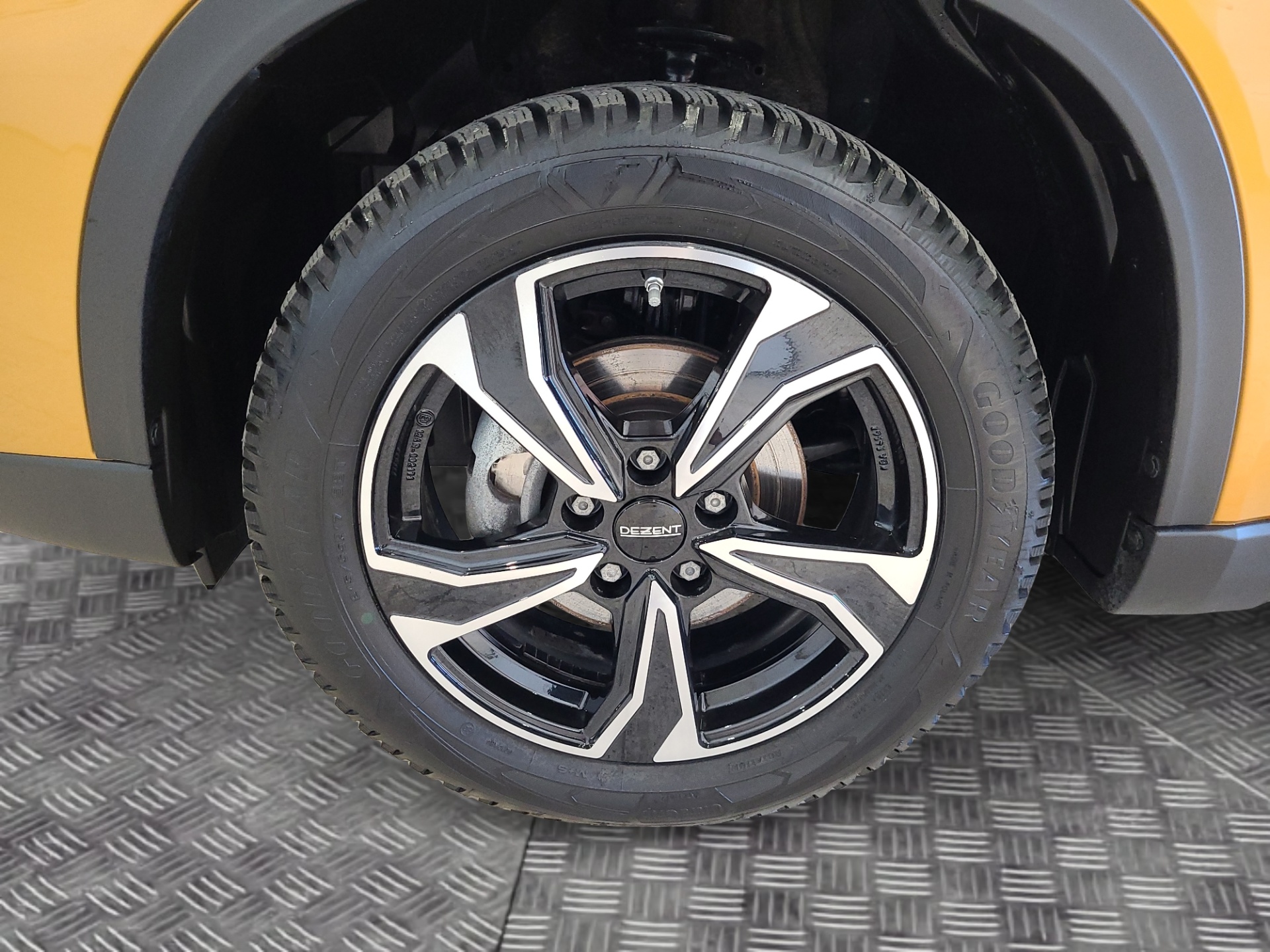 SUZUKI Vitara 2025