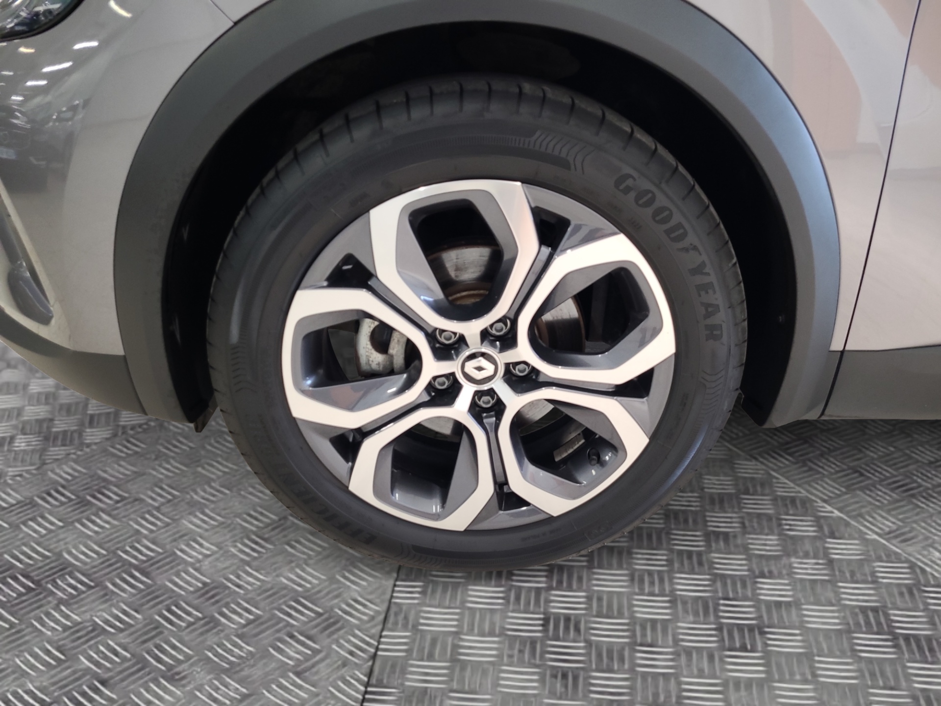 RENAULT Captur 2023