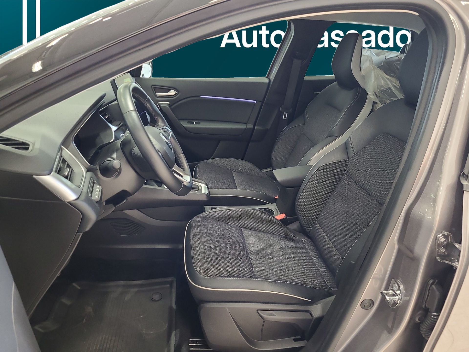 RENAULT Captur 2023