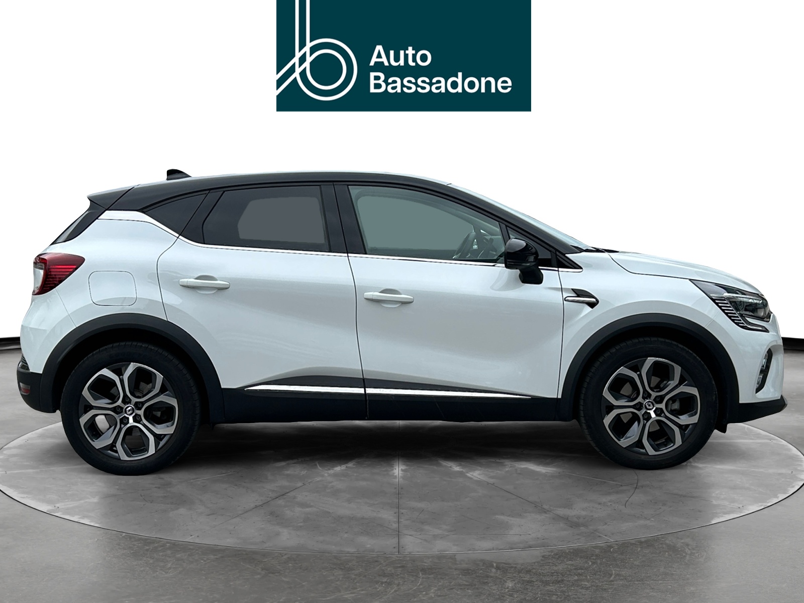 RENAULT Captur 2023