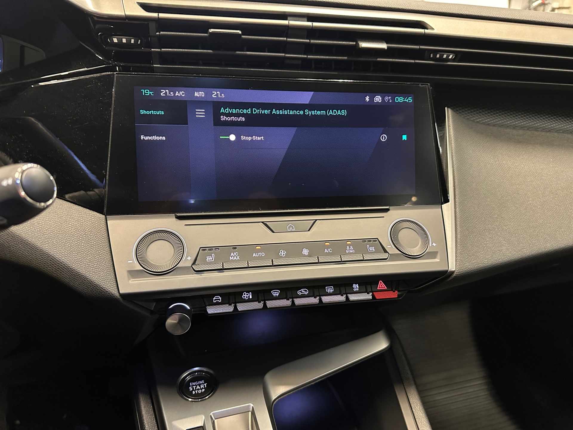 PEUGEOT 308 2023