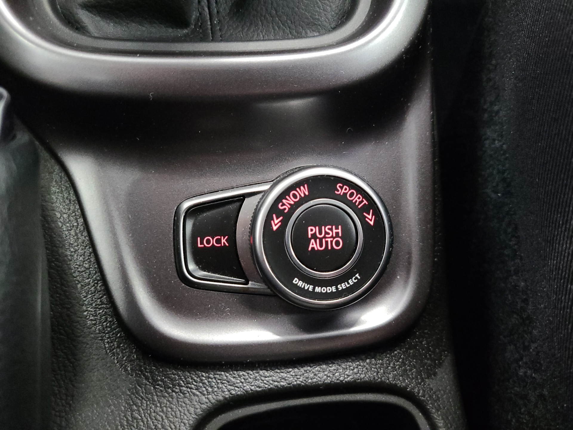 SUZUKI Vitara 2025