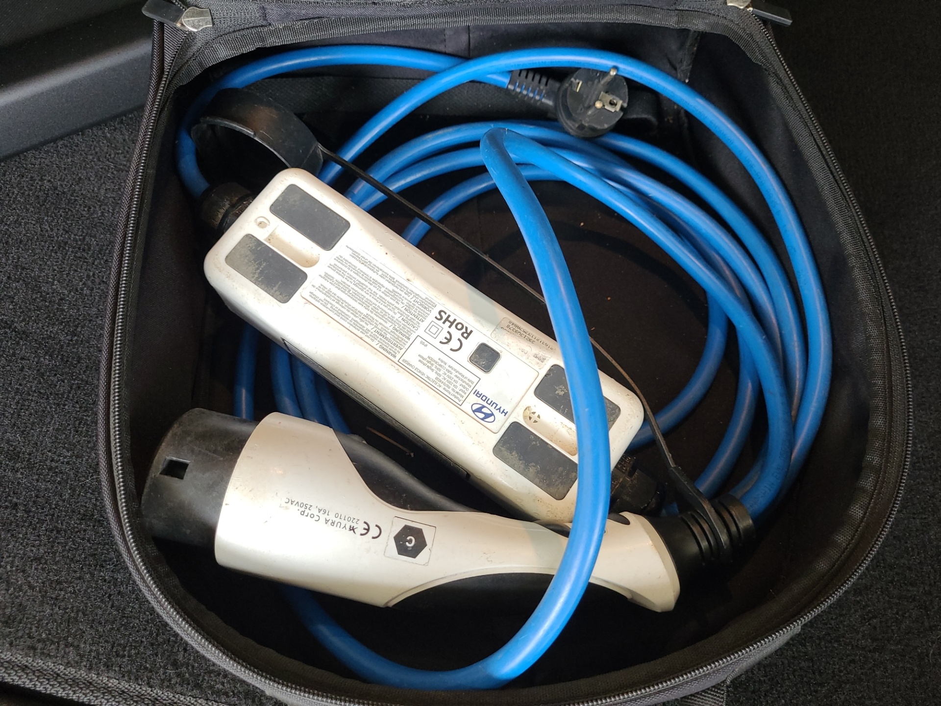 HYUNDAI Santa Fe 2021