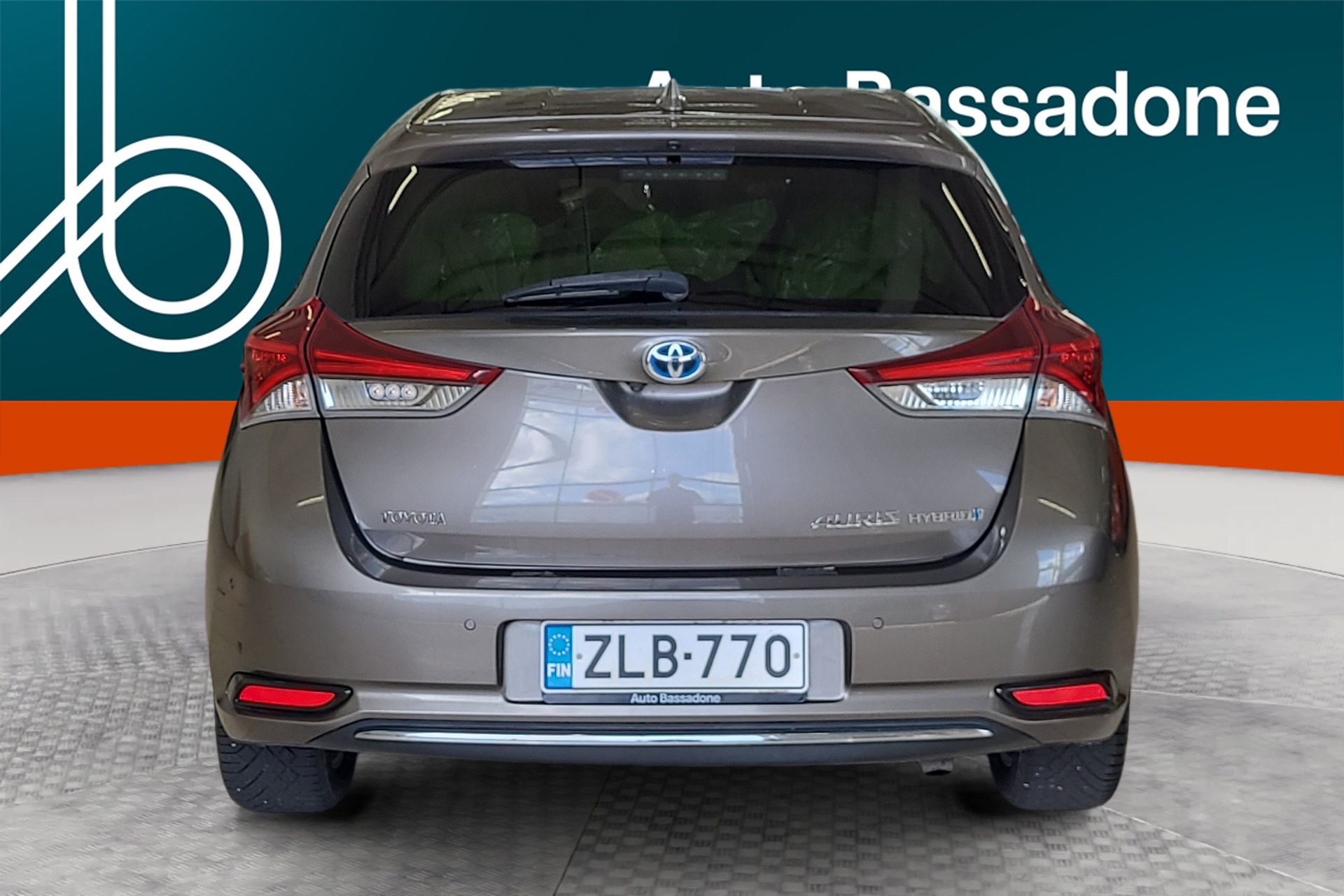 TOYOTA Auris 2016