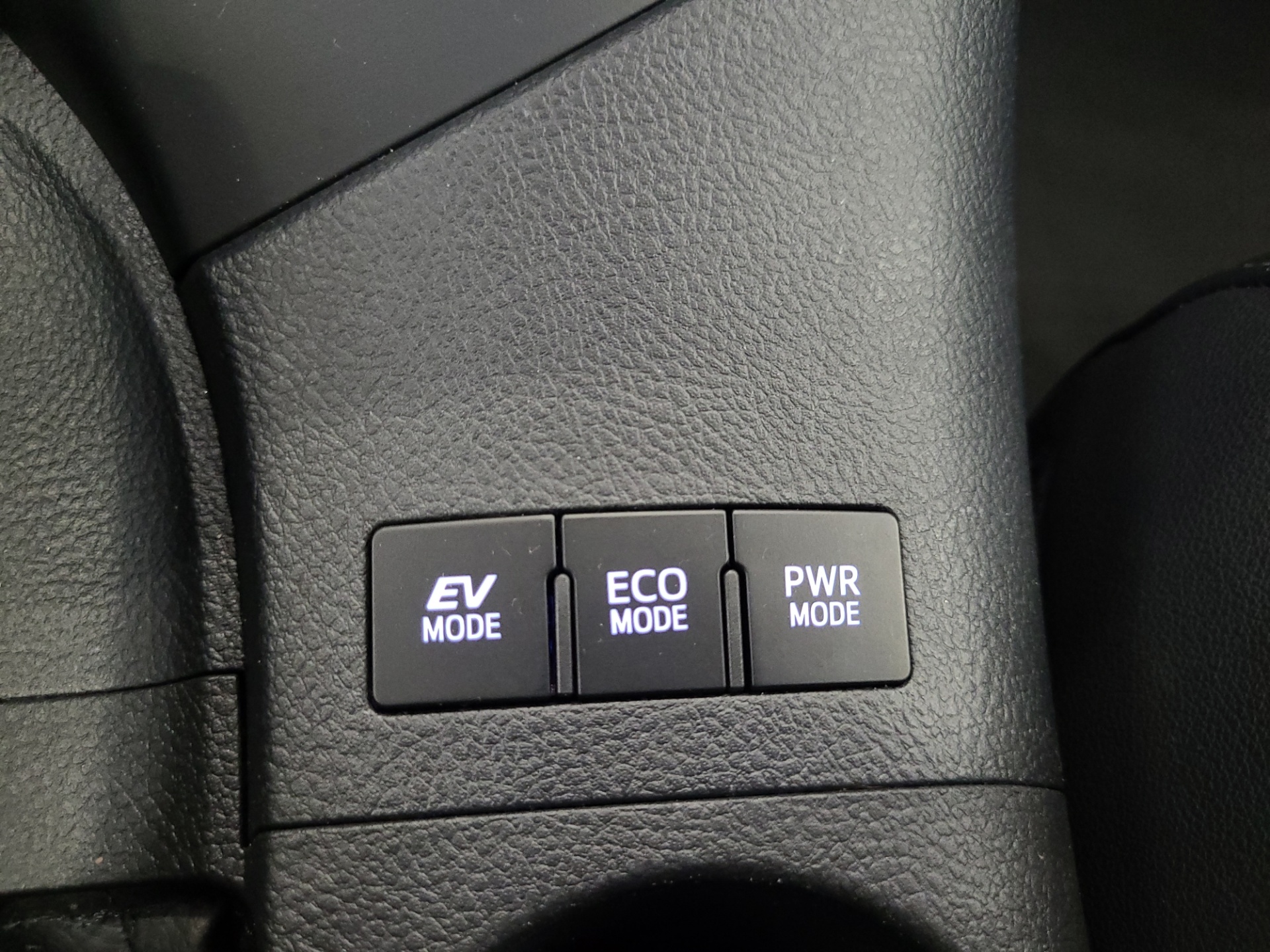 TOYOTA Auris 2016