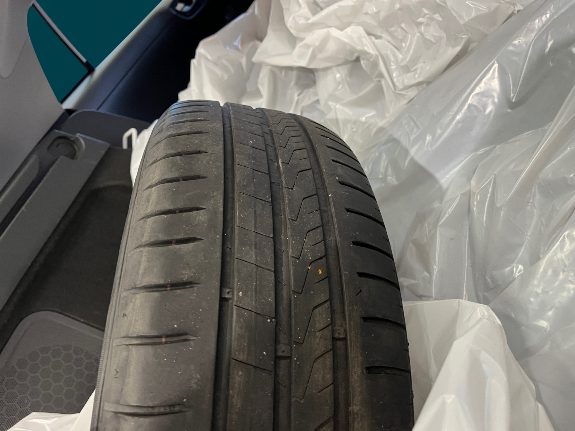 HYUNDAI IONIQ HYBRID 2018