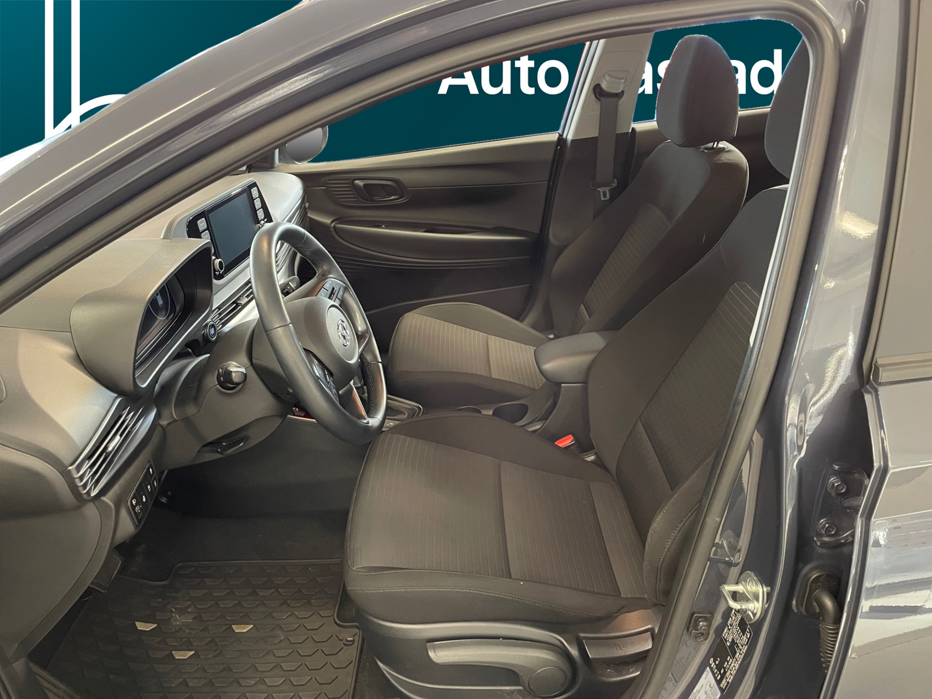 HYUNDAI i20 Hatchback 2023