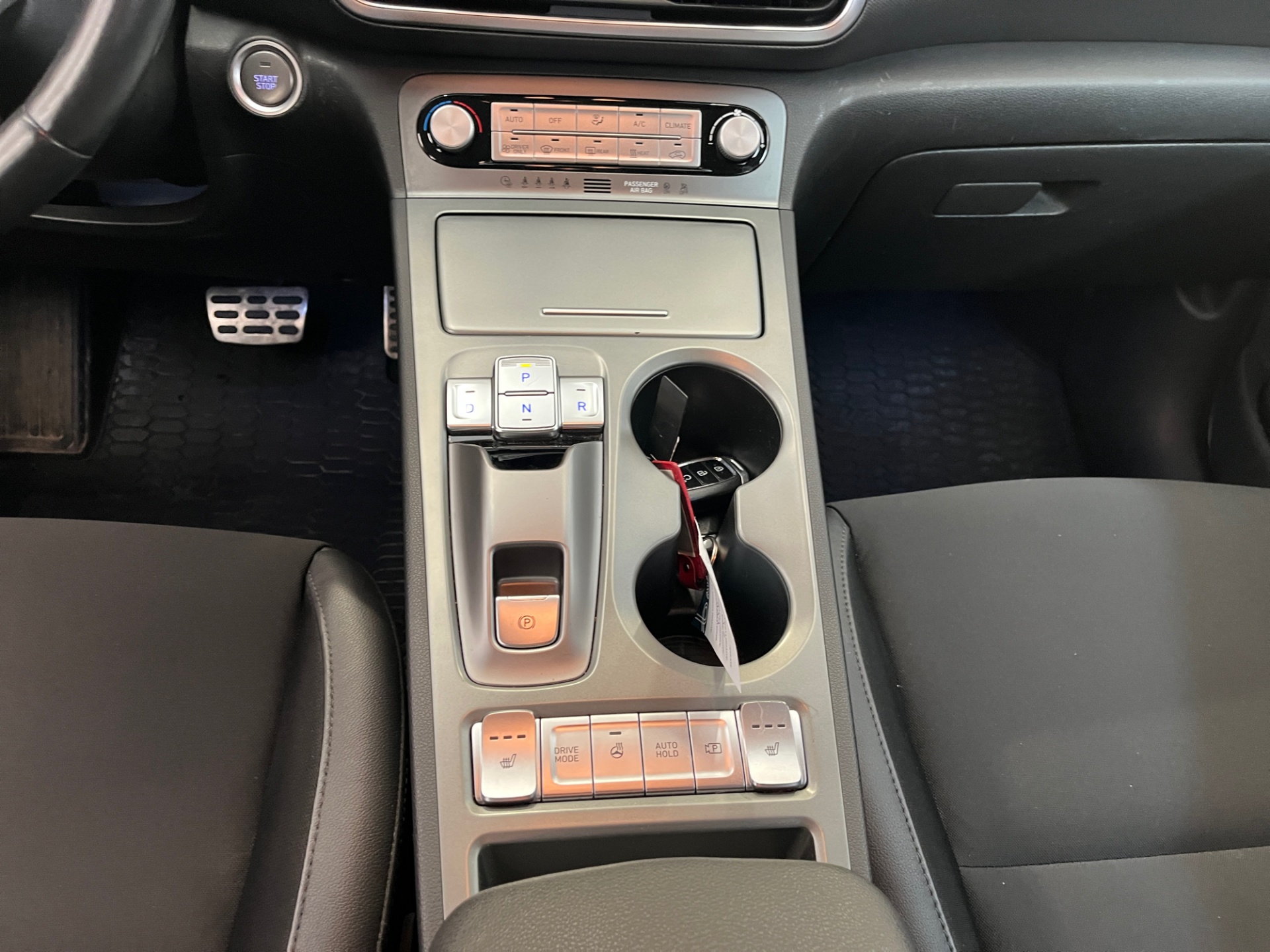 HYUNDAI KONA 2022