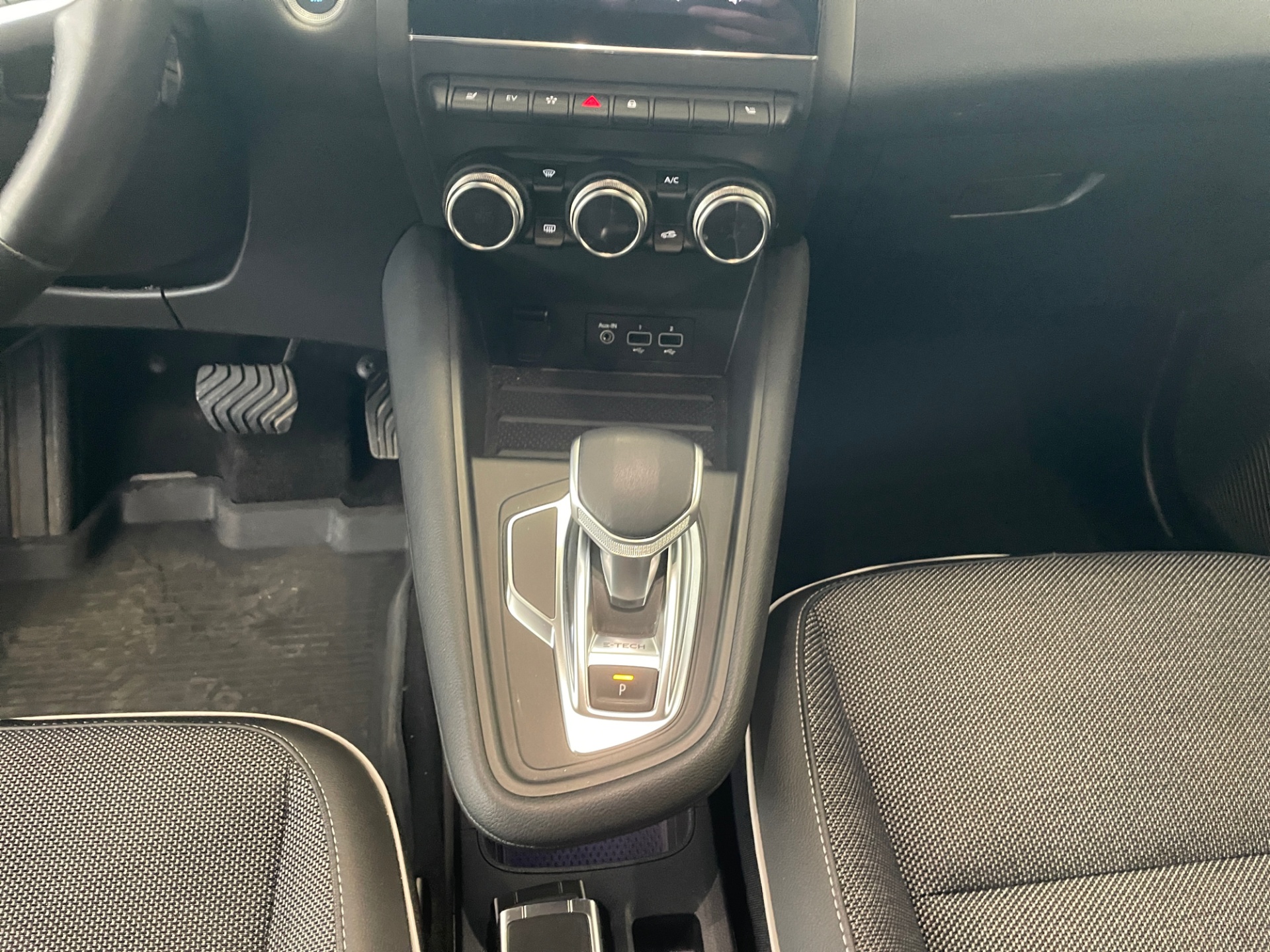 RENAULT Captur 2021