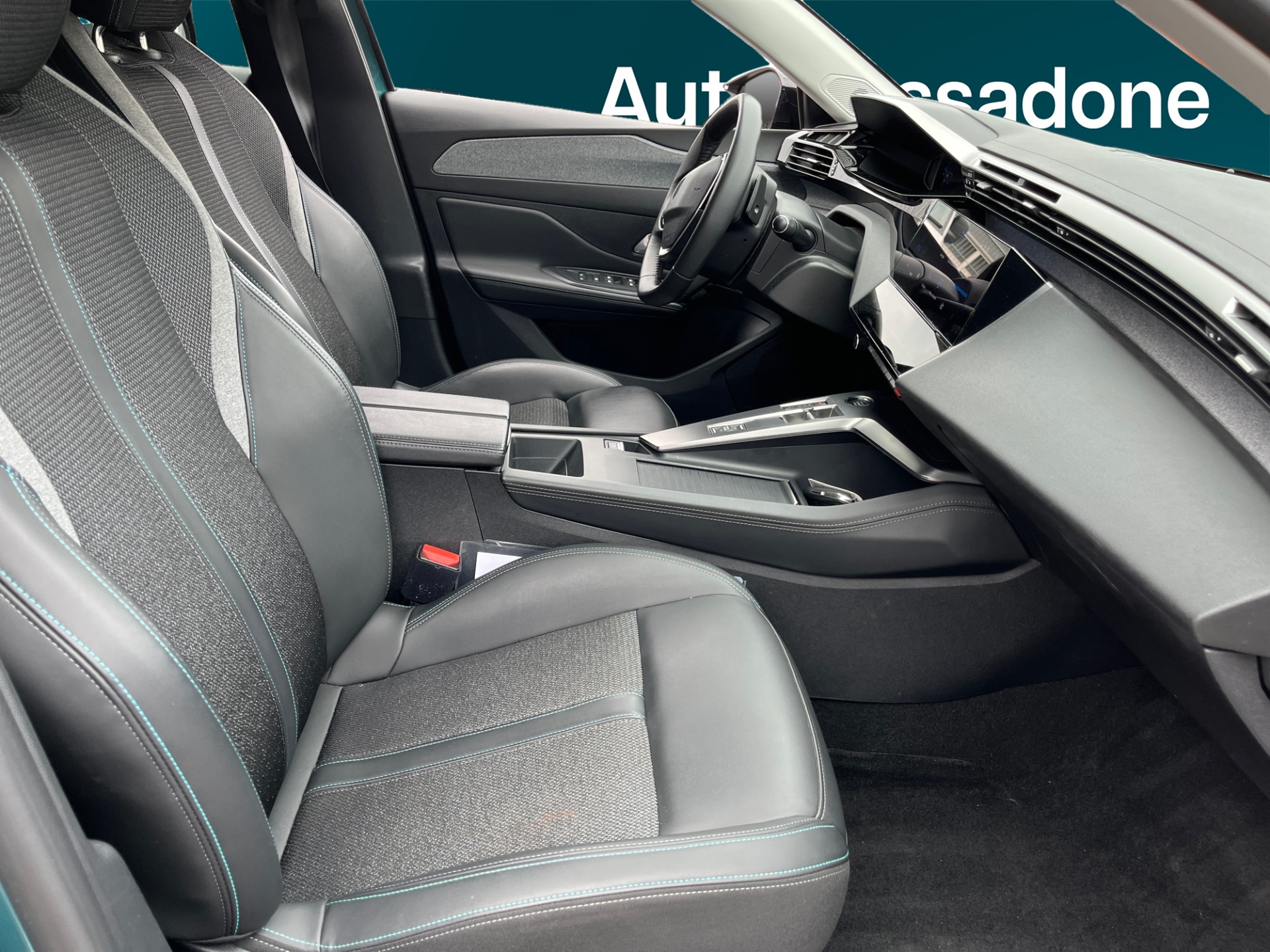PEUGEOT 308 2022