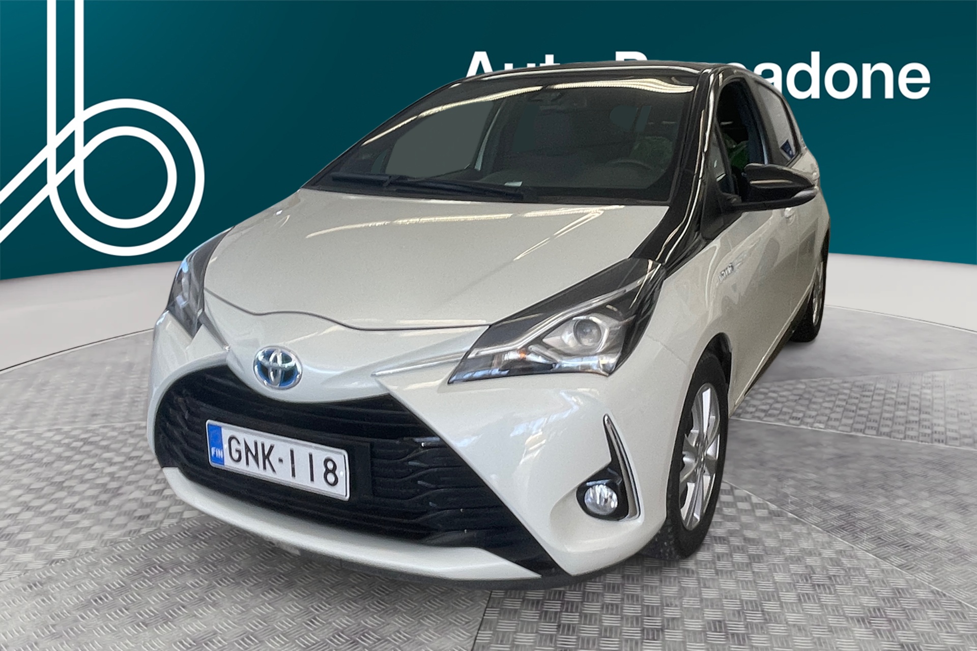TOYOTA Yaris 2019