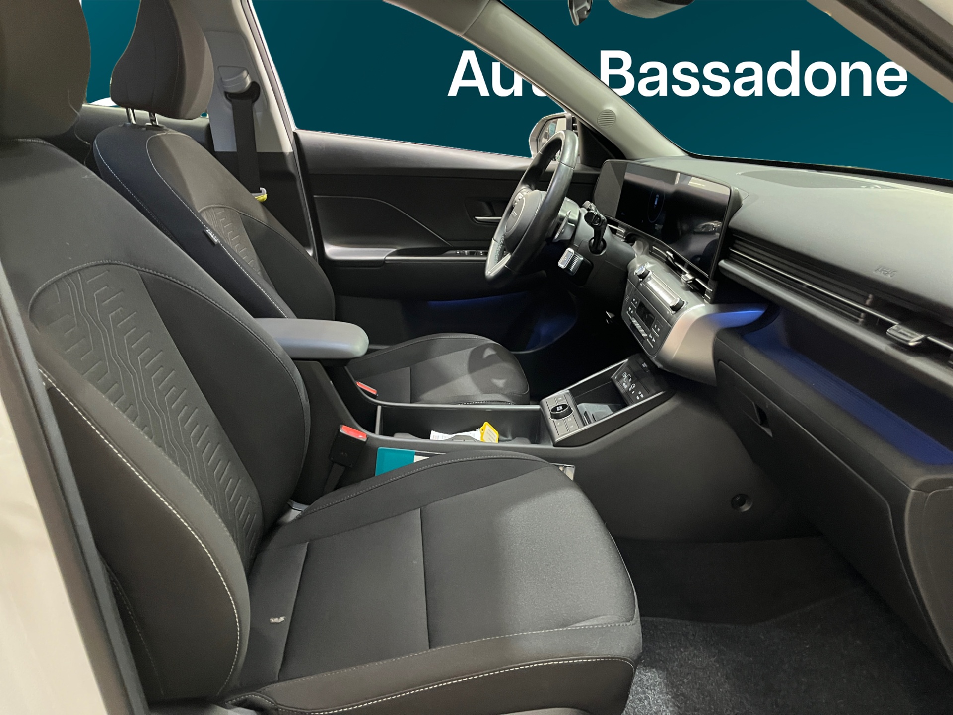 HYUNDAI KONA Hybrid 2024