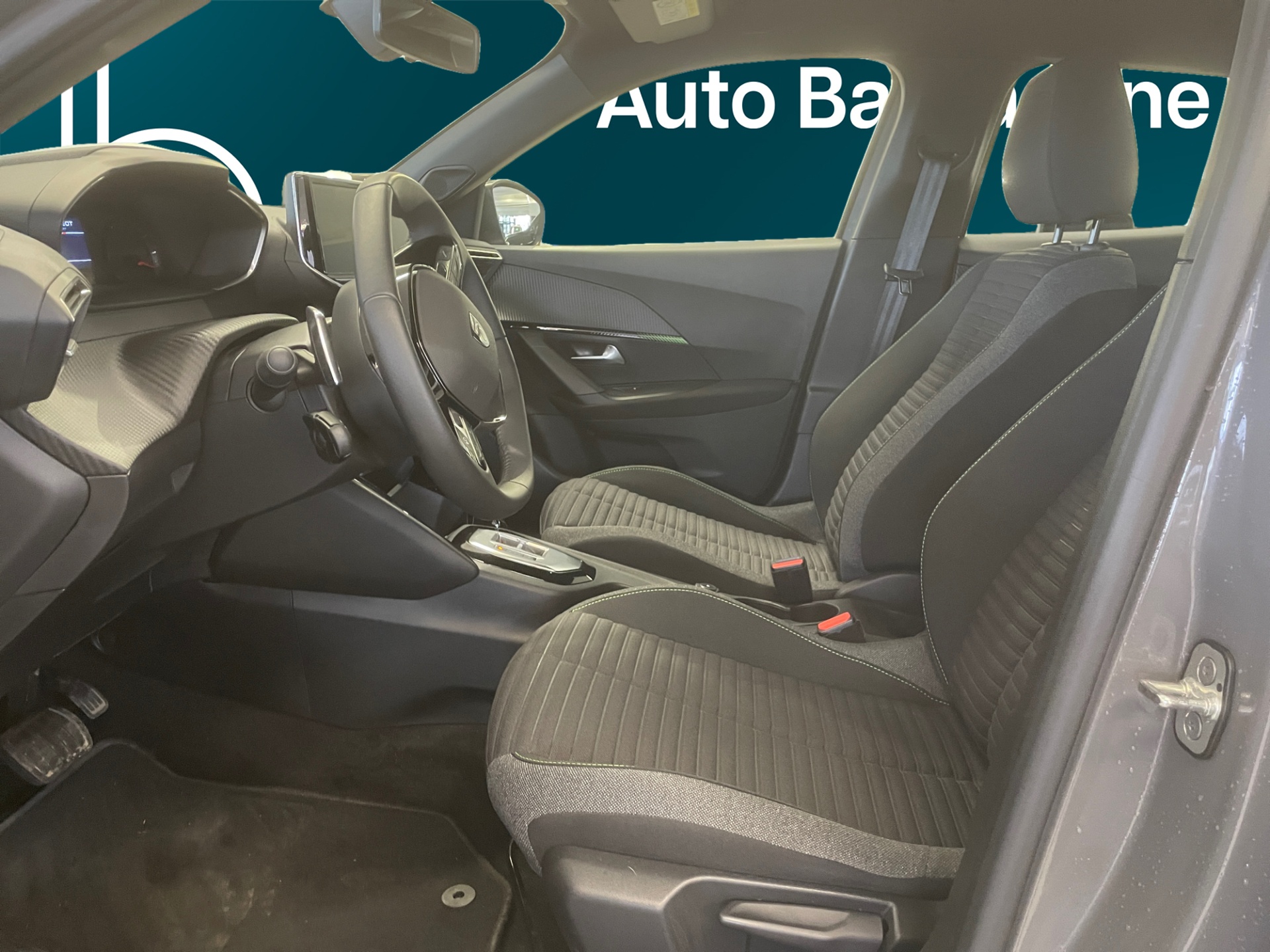 PEUGEOT 2008 2024