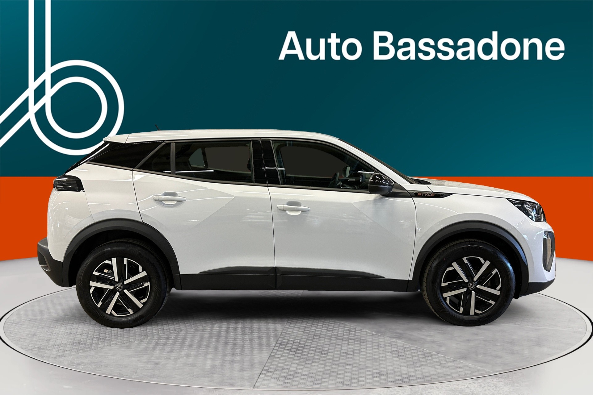 PEUGEOT 2008 2025