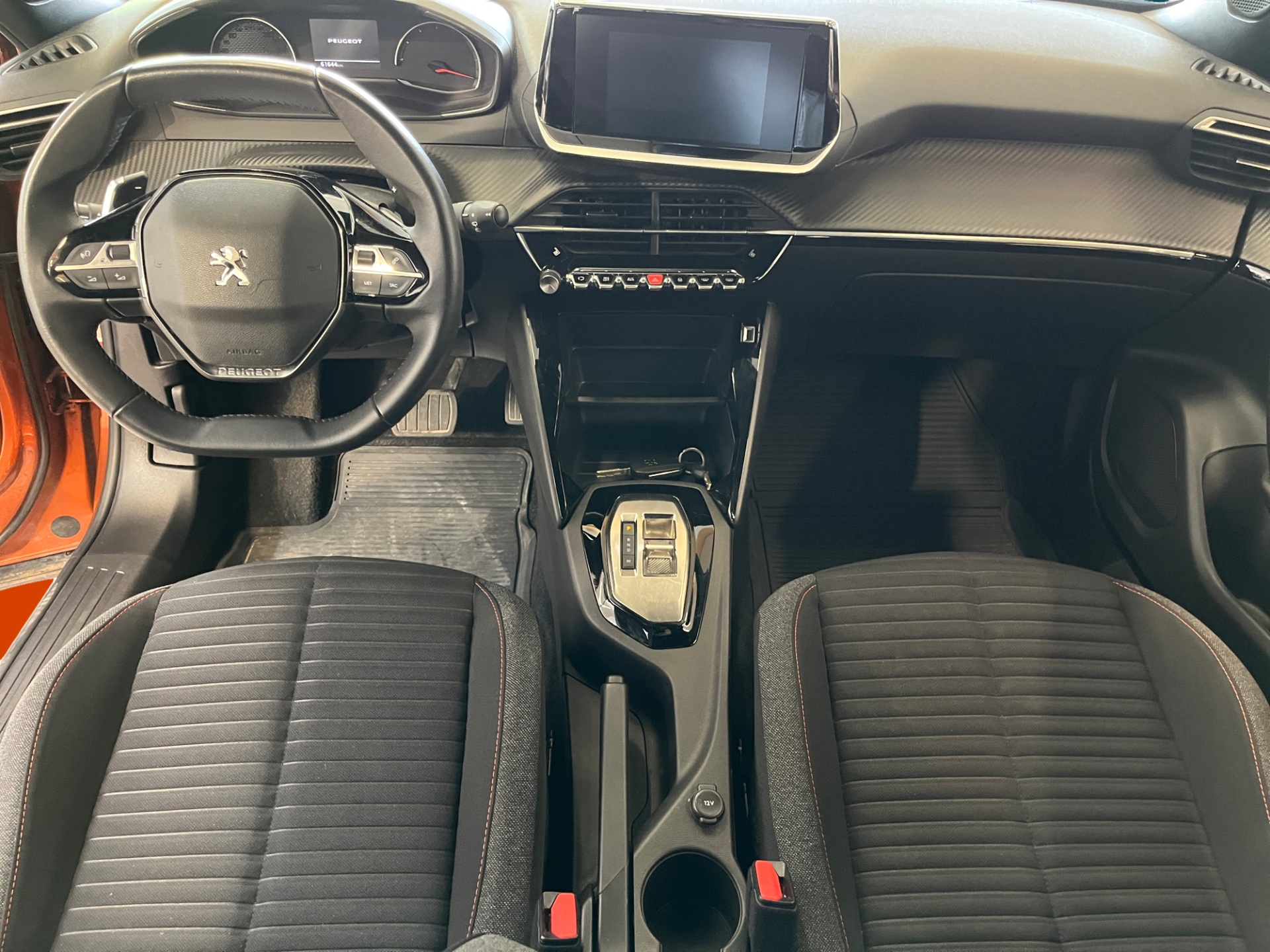 PEUGEOT 2008 2023