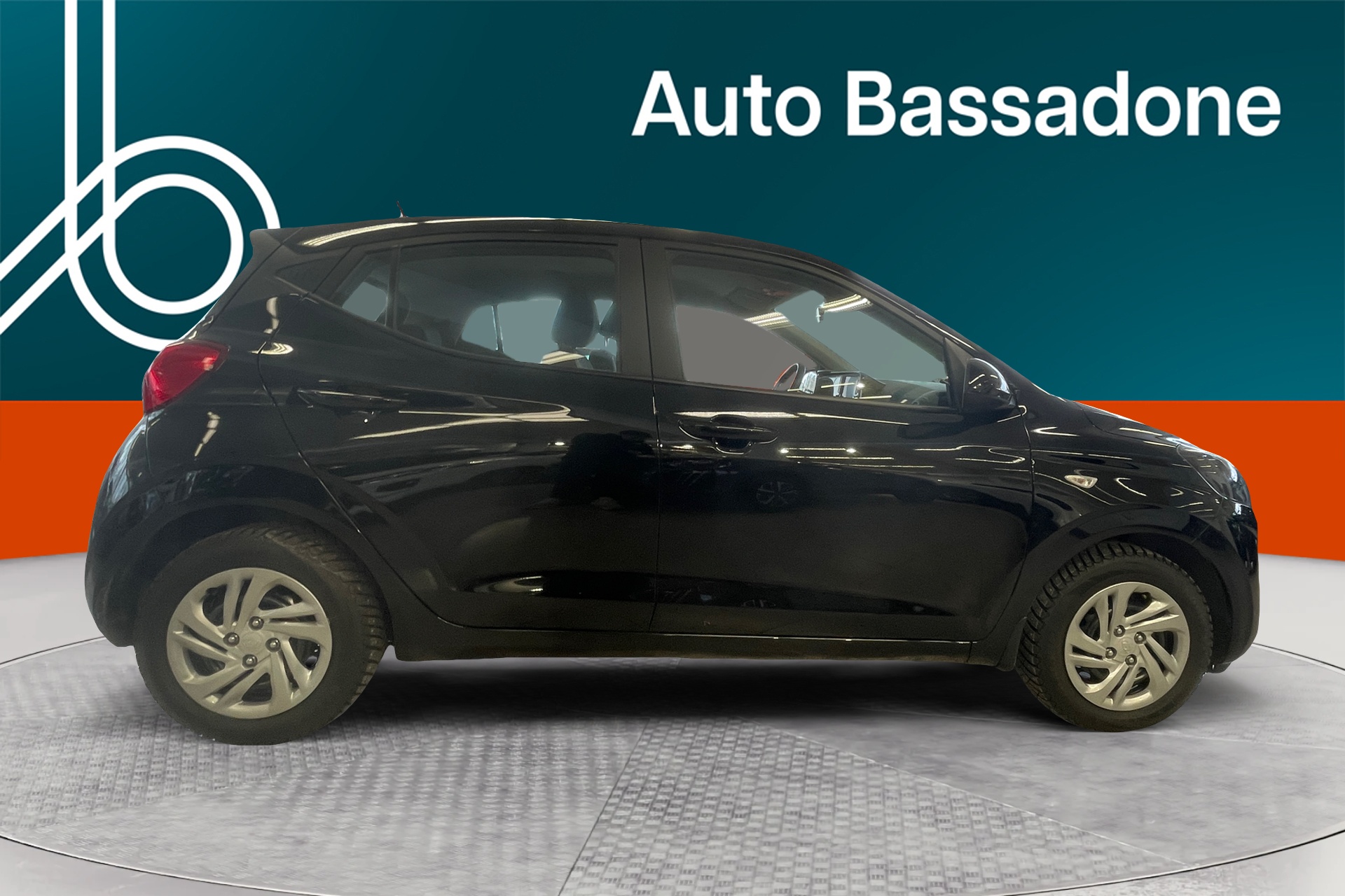 HYUNDAI I10 2025