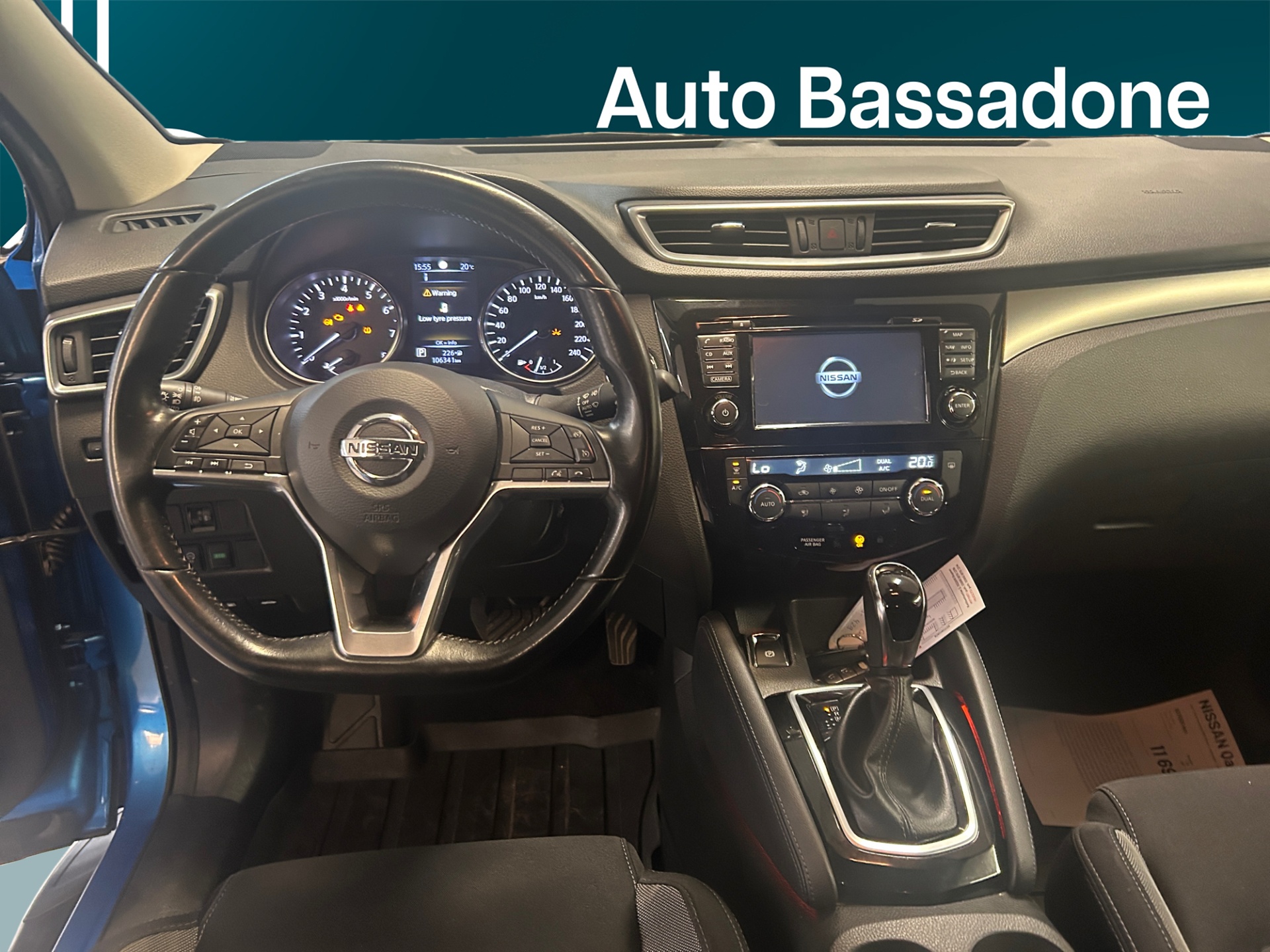 NISSAN Qashqai 2017