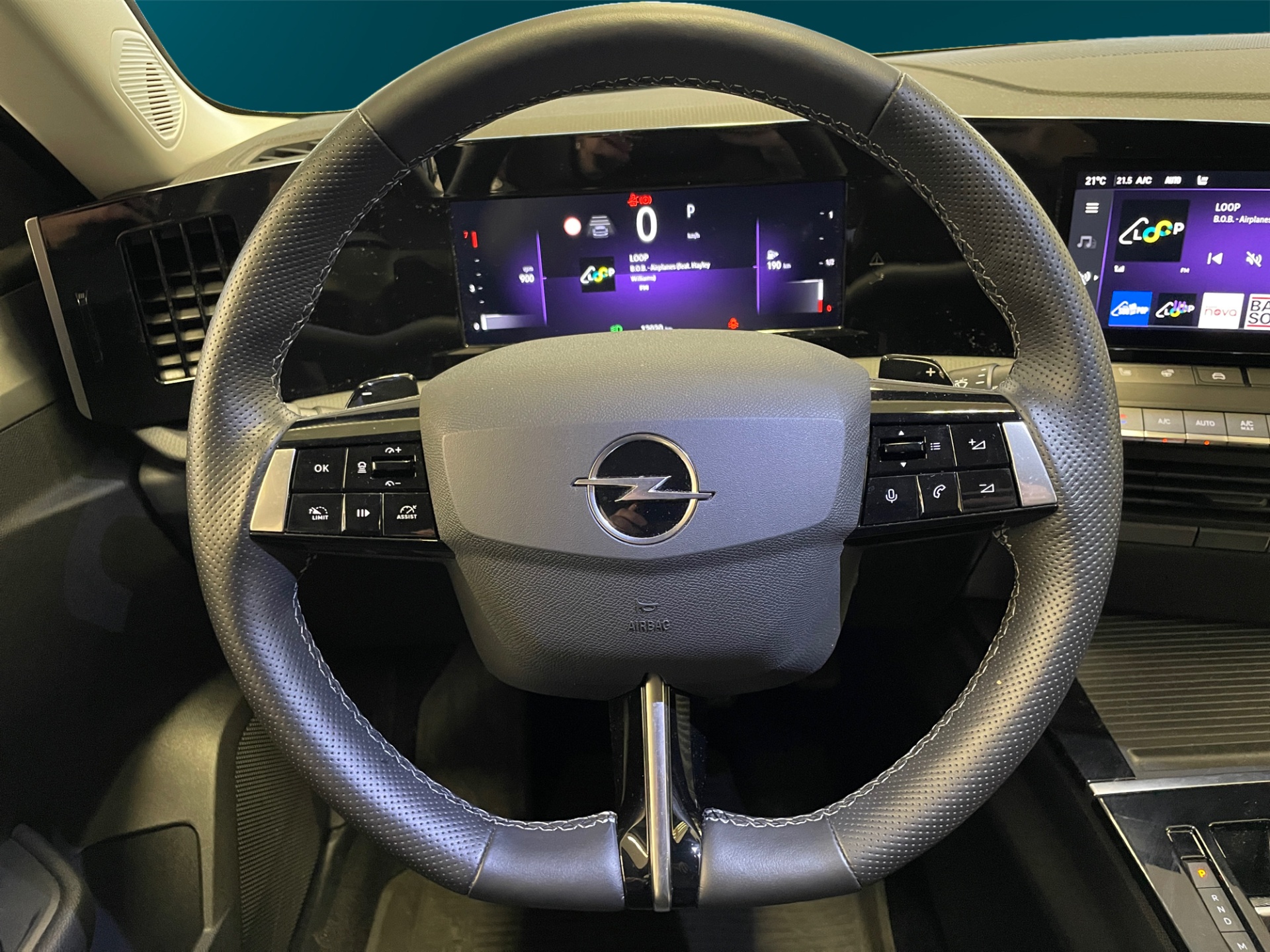 OPEL Astra 2024