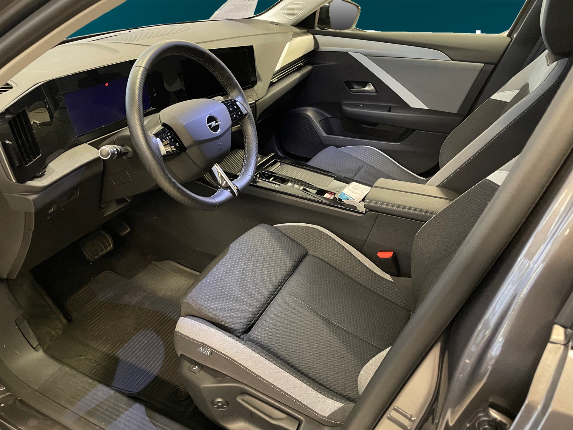 OPEL Astra 2024