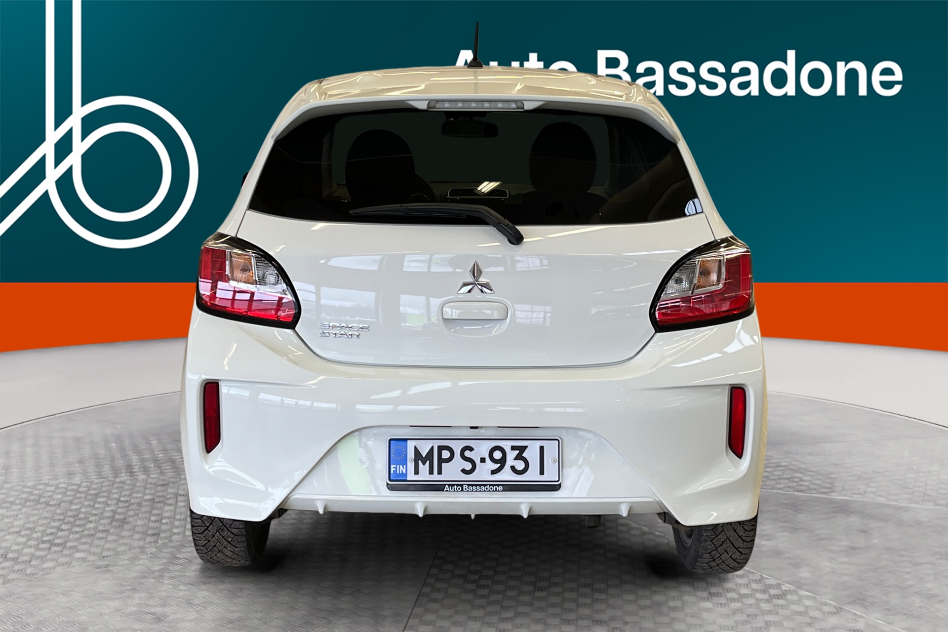 MITSUBISHI Space Star 2024