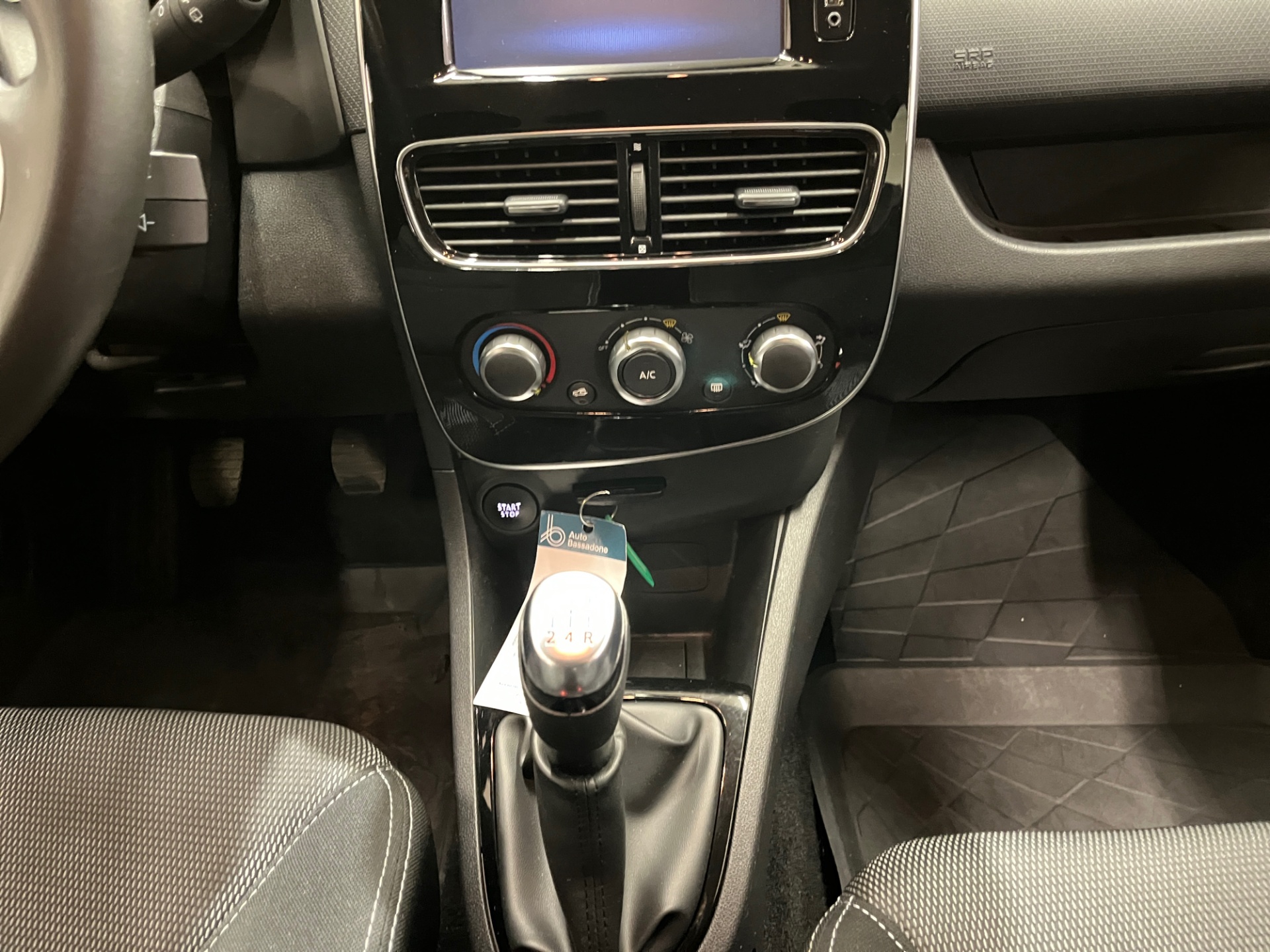 RENAULT Clio 2019