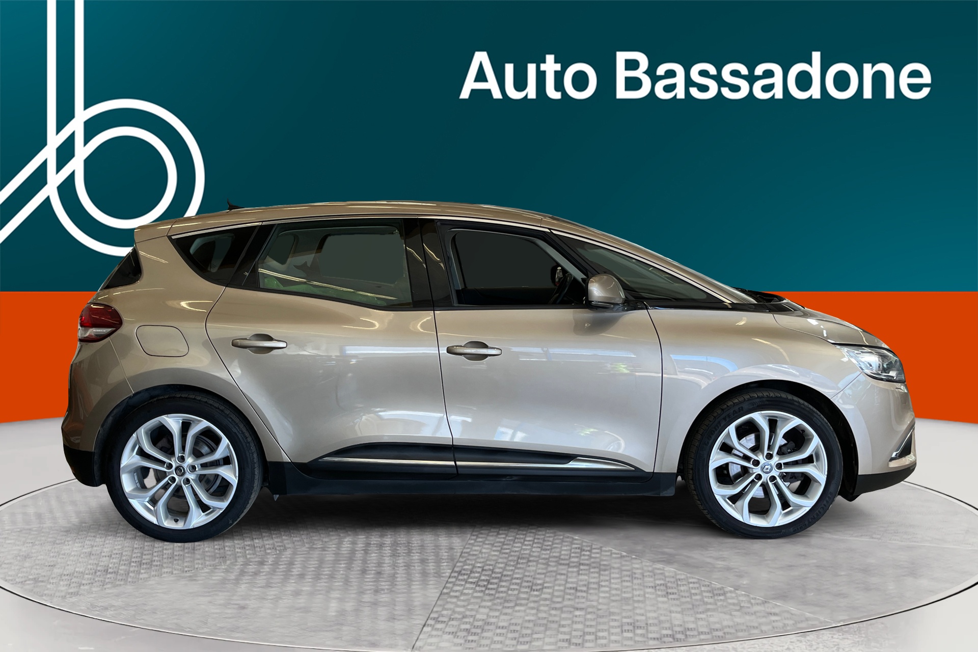 RENAULT Scenic 2019
