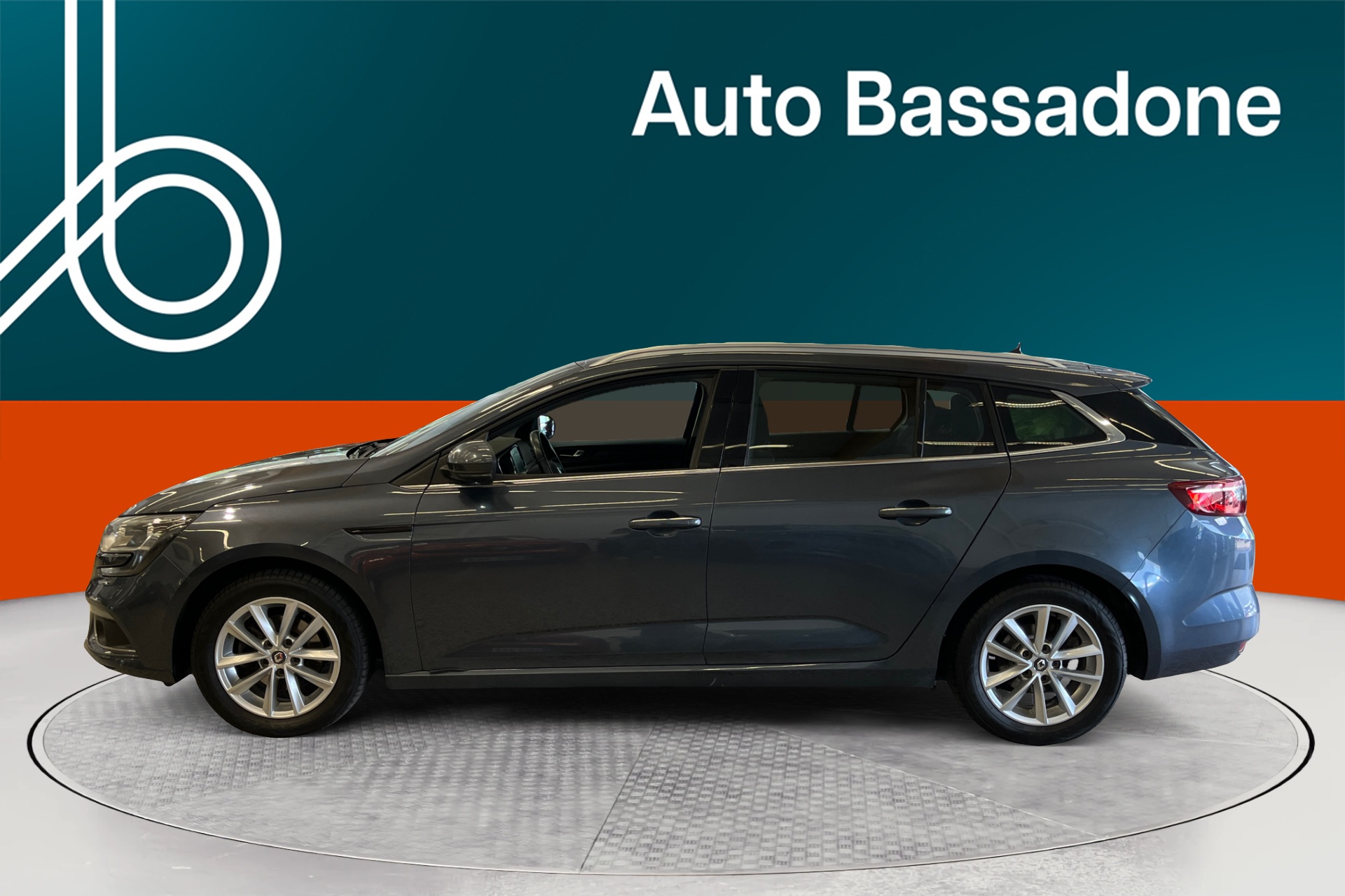 RENAULT Megane 2019