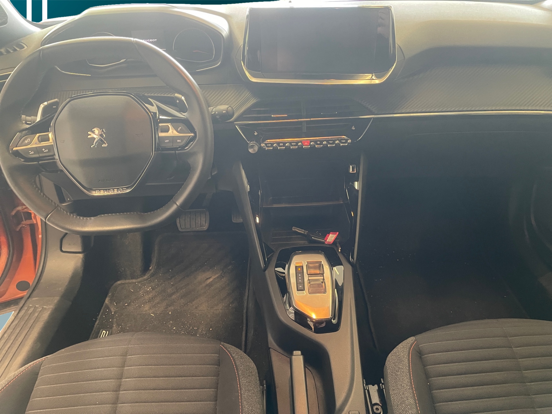 PEUGEOT 2008 2023