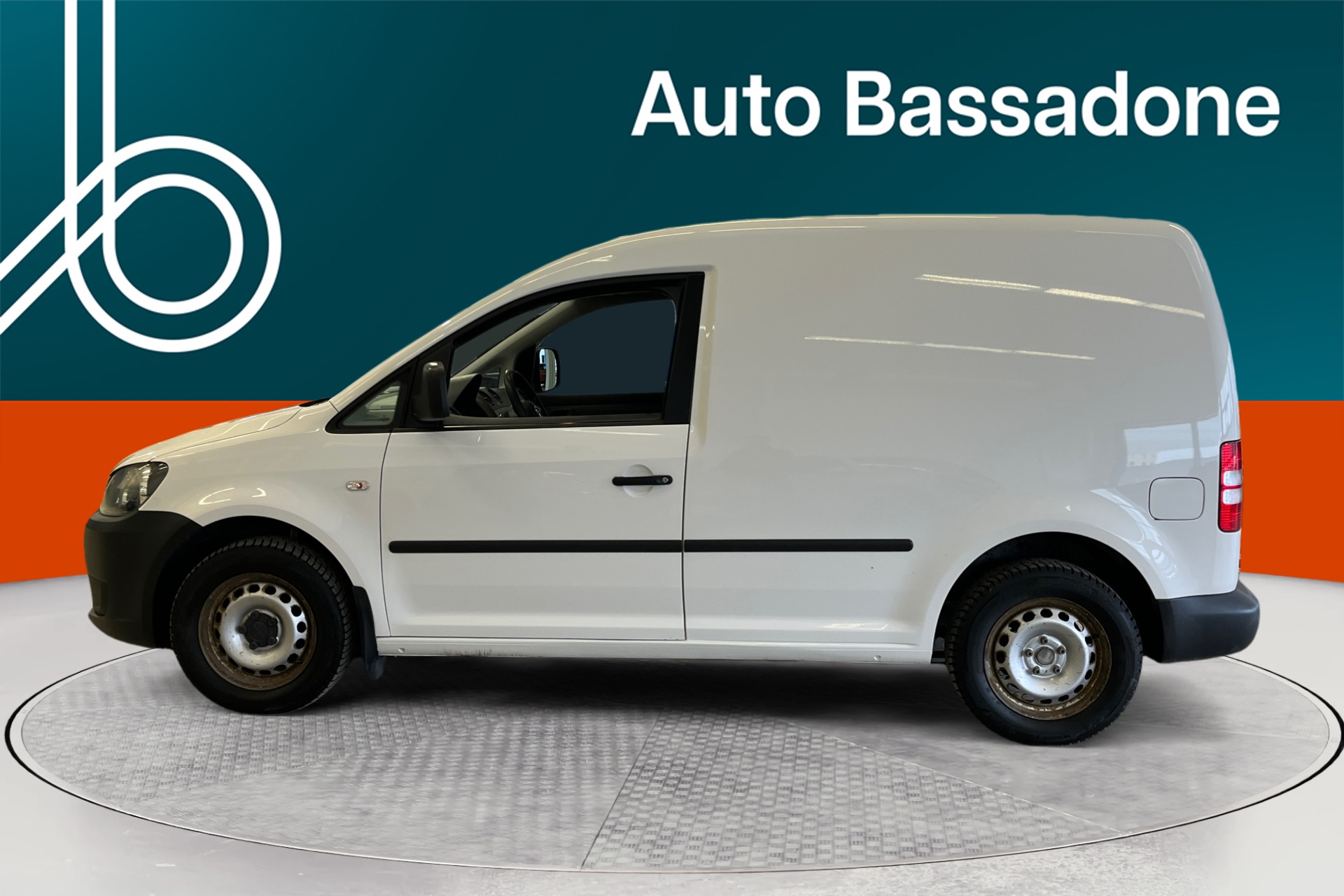 VOLKSWAGEN Caddy 2013