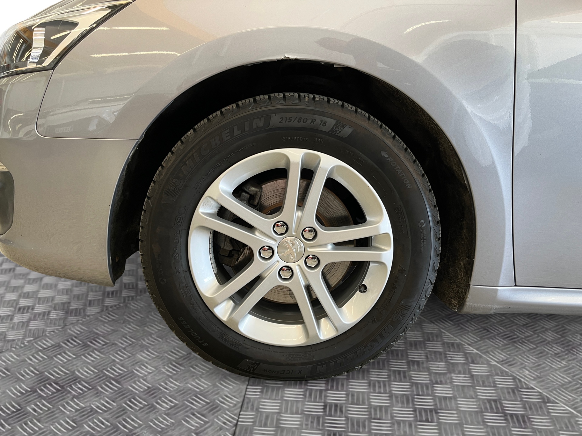 PEUGEOT 508 2016