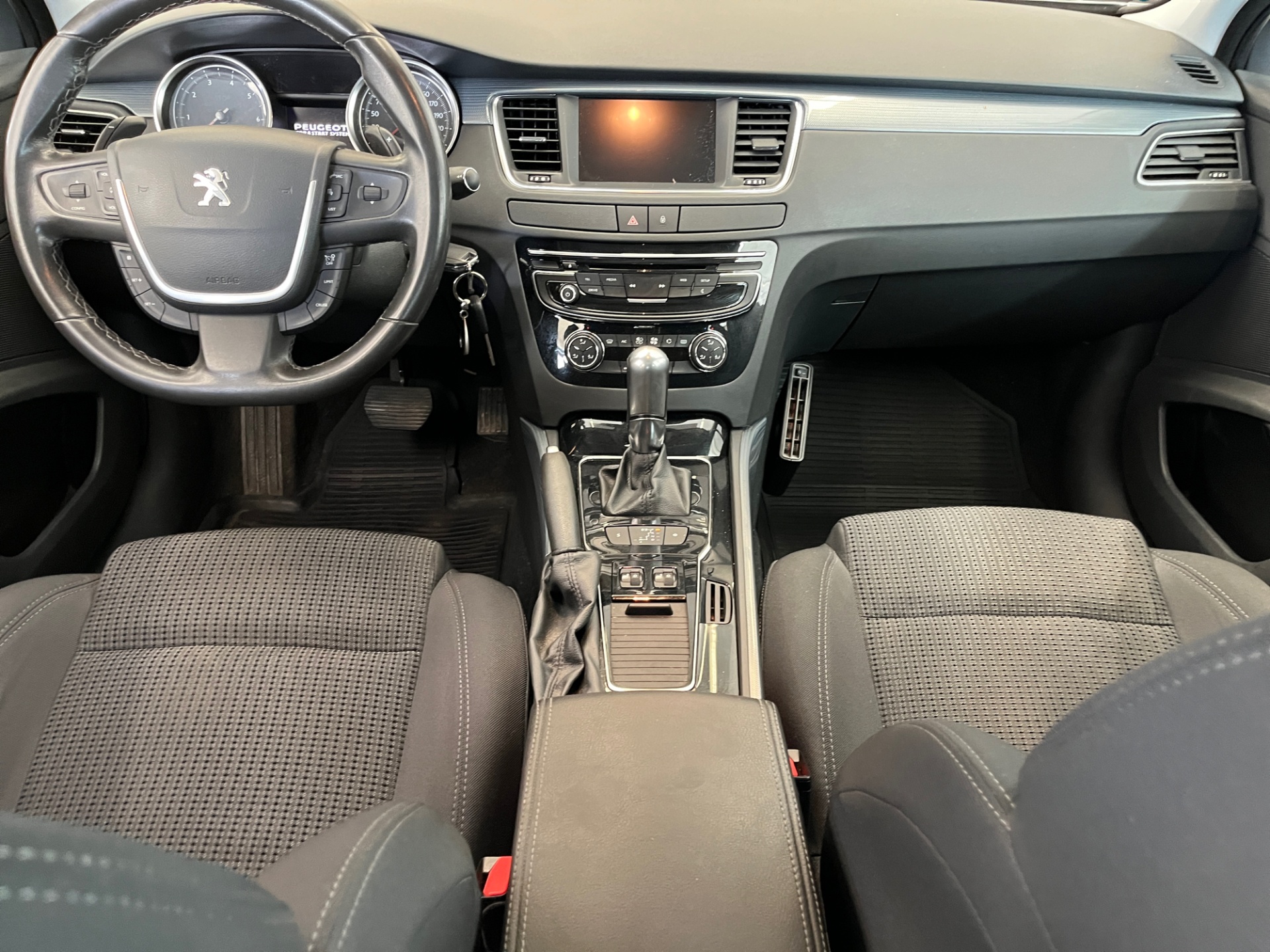 PEUGEOT 508 2016