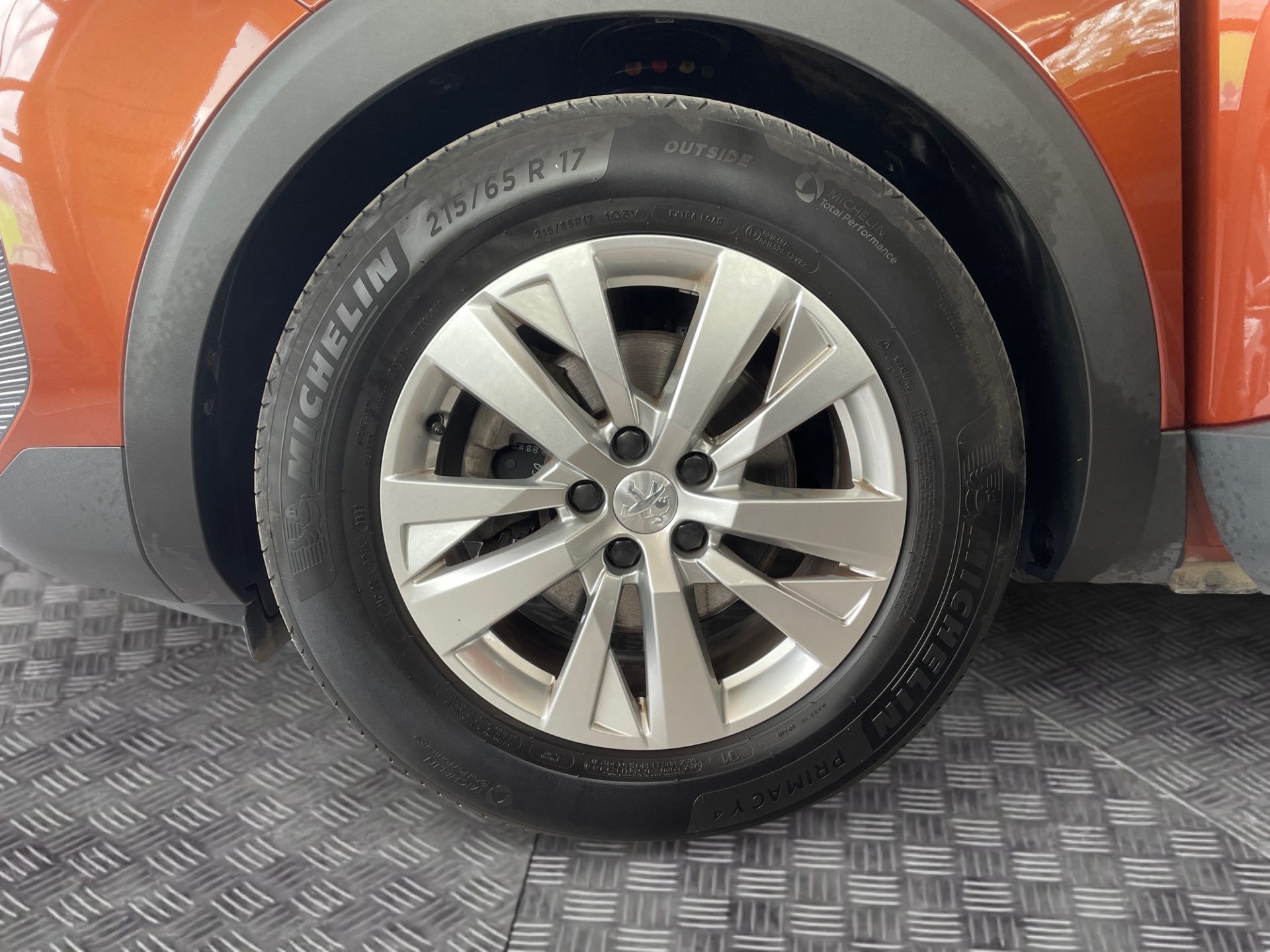 PEUGEOT 5008 2022