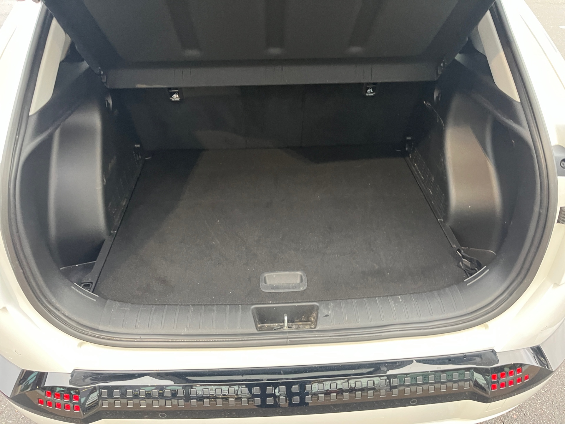 HYUNDAI Kona electric 2024